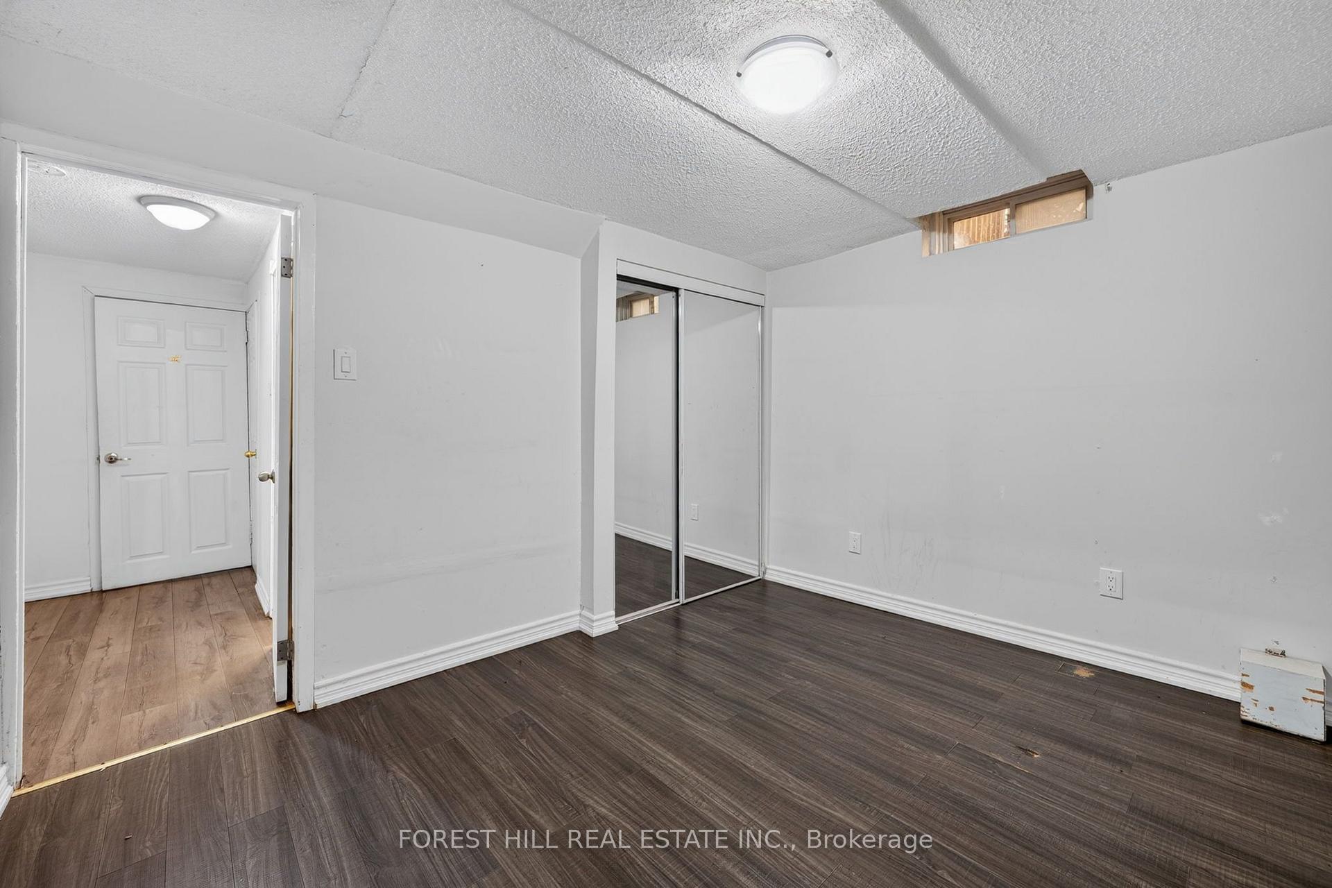 Photo 34 of 55 Castlehill Road, Brampton, Northwood Park — HOMEH