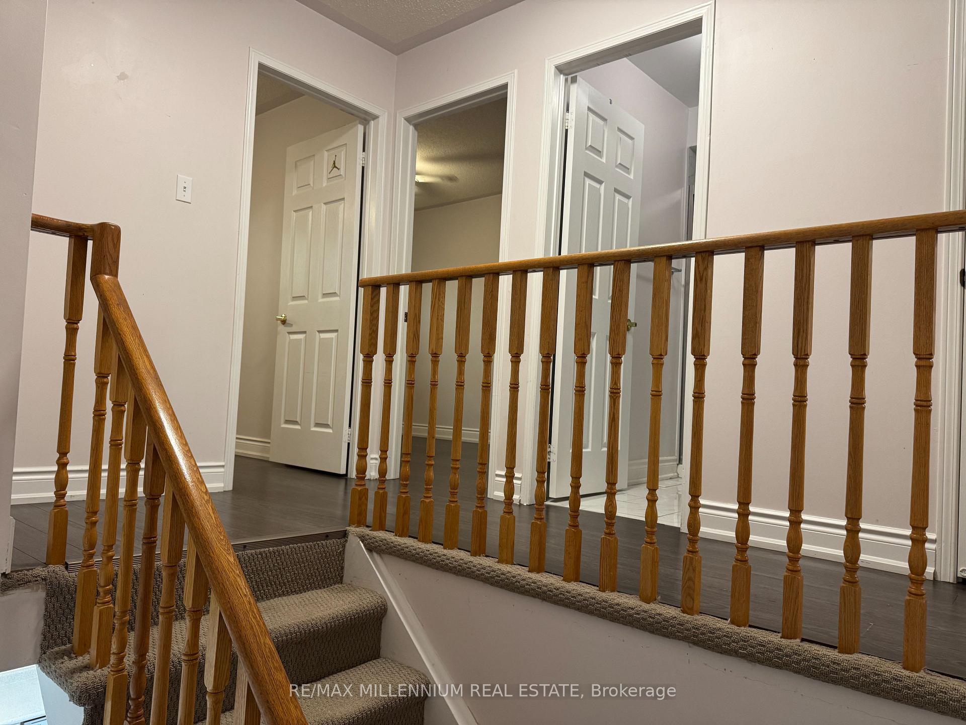 Photo 11 of 229 Kelso Crescent, Vaughan, Maple — HOMEH