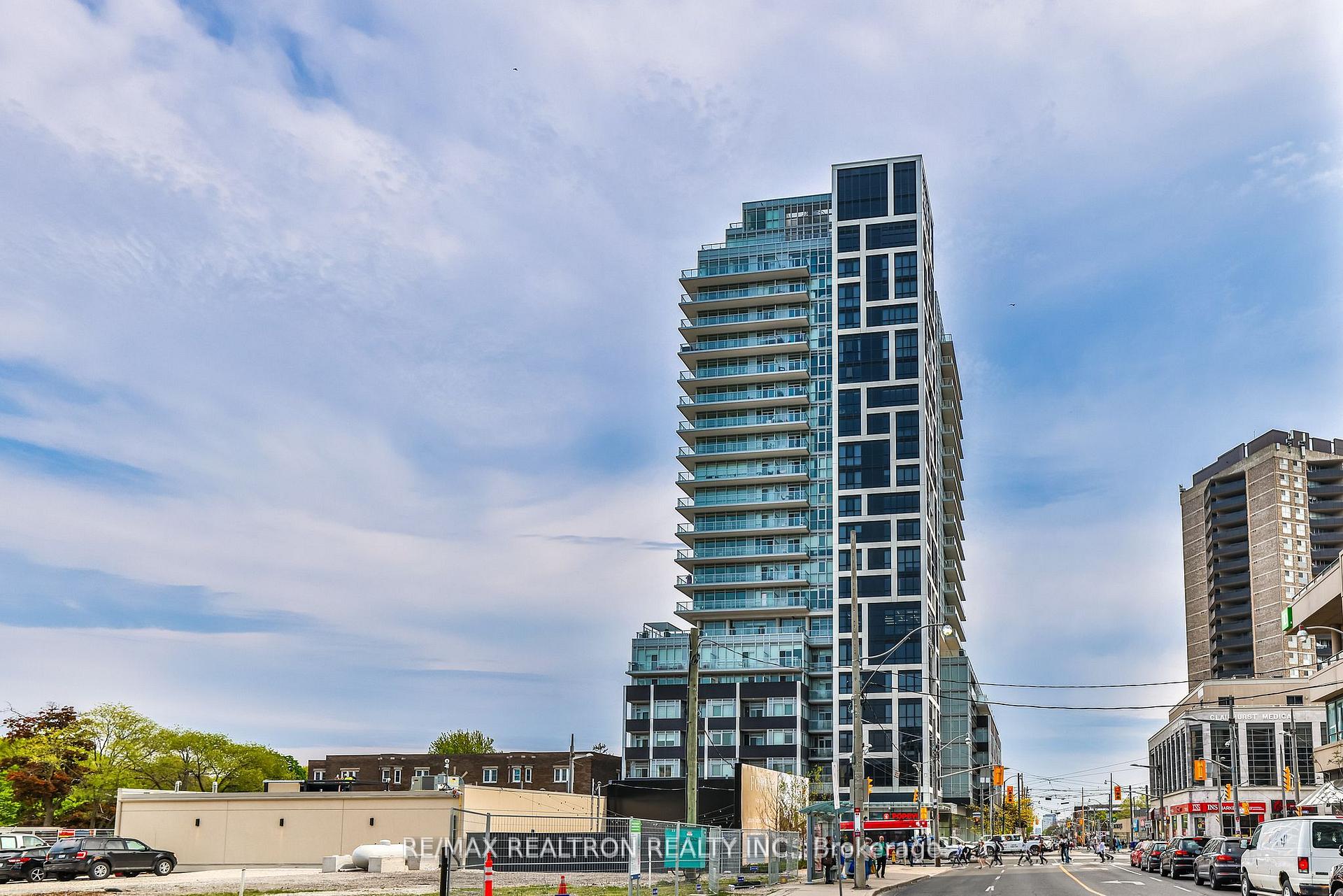 Photo 1 of Unit 618, 501 St Clair Avenue W, Toronto, Casa Loma — HOMEH