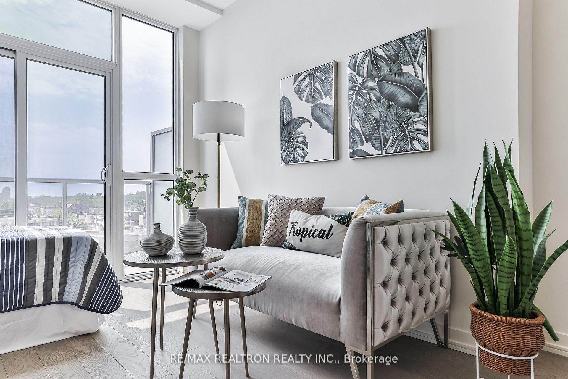 Photo 5 of Unit 618, 501 St Clair Avenue W, Toronto, Casa Loma — HOMEH