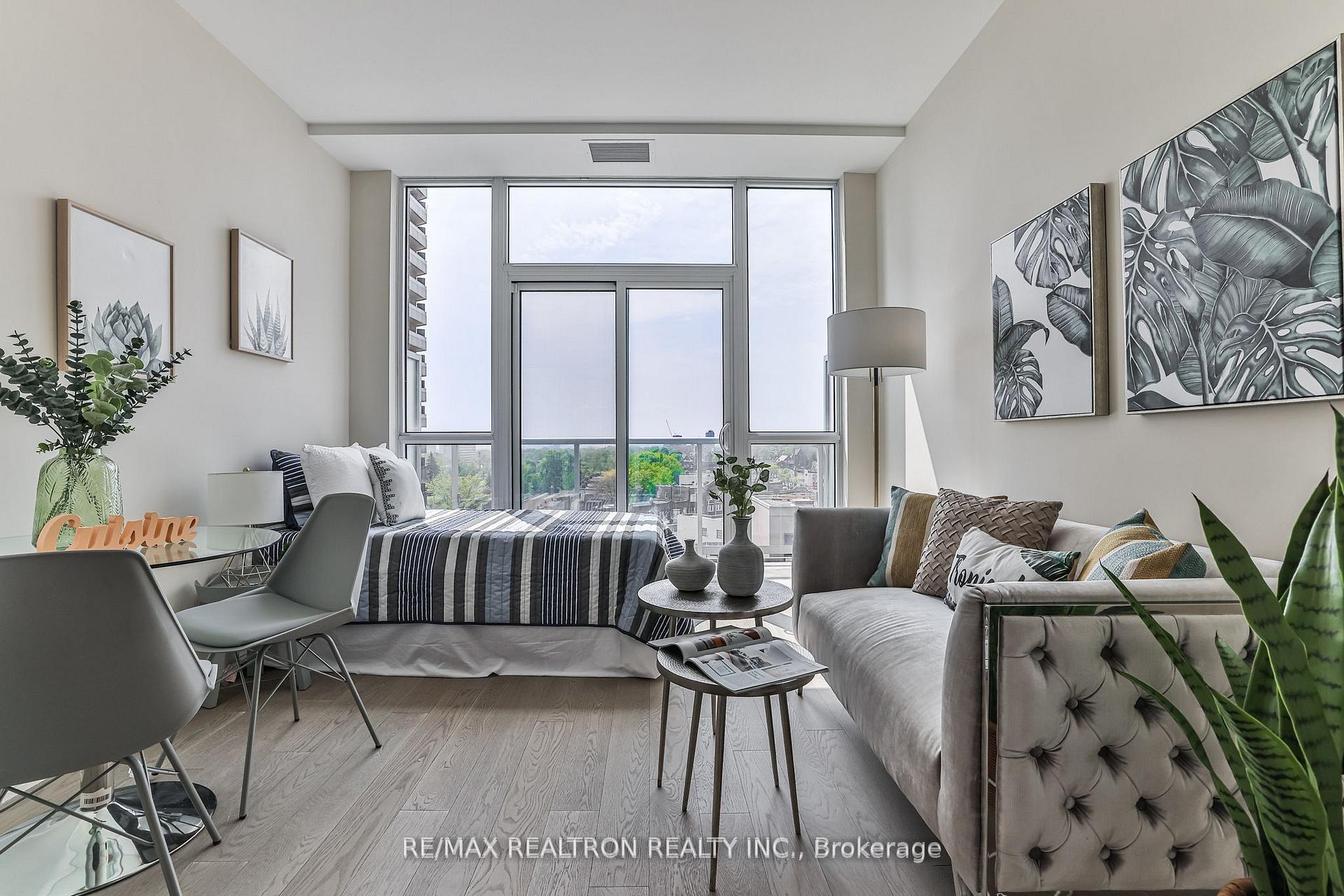 Photo 7 of Unit 618, 501 St Clair Avenue W, Toronto, Casa Loma — HOMEH