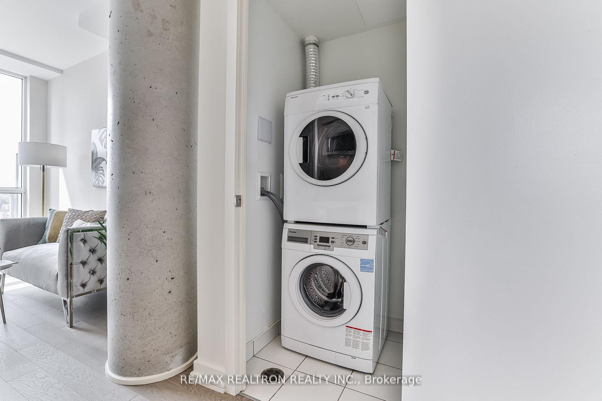 Photo 14 of Unit 618, 501 St Clair Avenue W, Toronto, Casa Loma — HOMEH