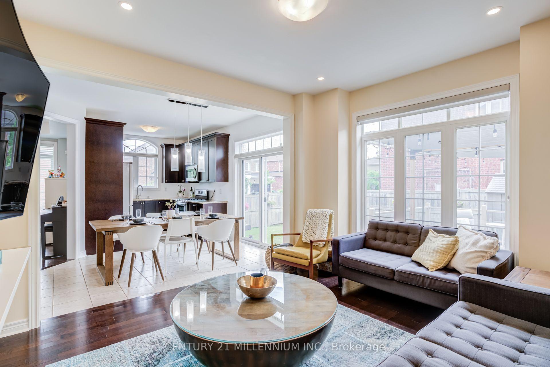 Photo 21 of 36 Platform Crescent, Brampton, Northwest Brampton — HOMEH