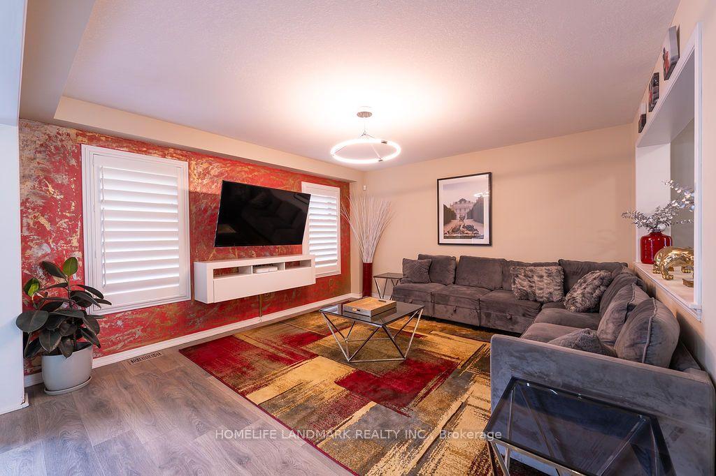 Photo 13 of 106 Odonnel Drive, Hamilton, Binbrook — HOMEH