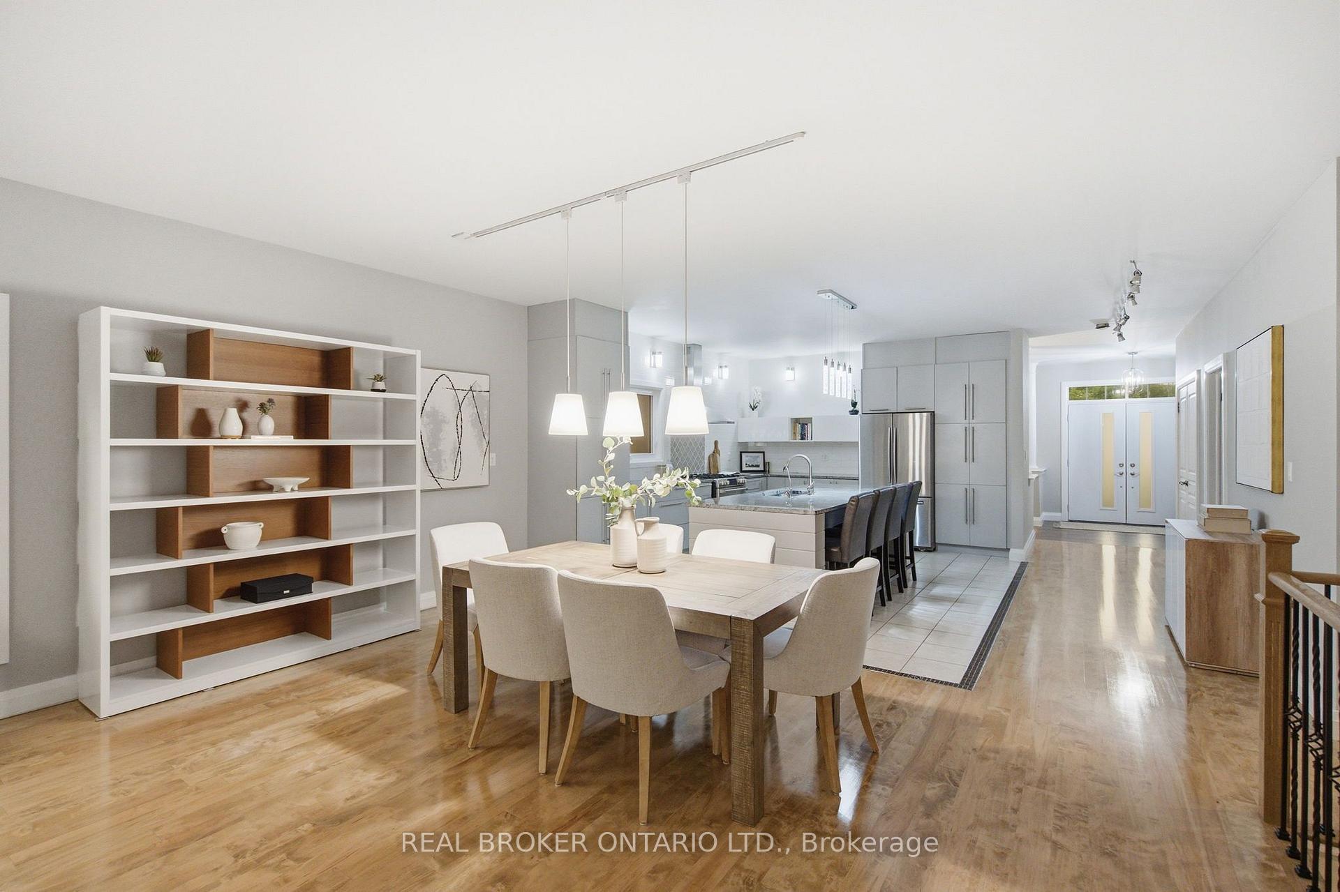 Photo 12 of 126 Second Avenue, Uxbridge — HOMEH