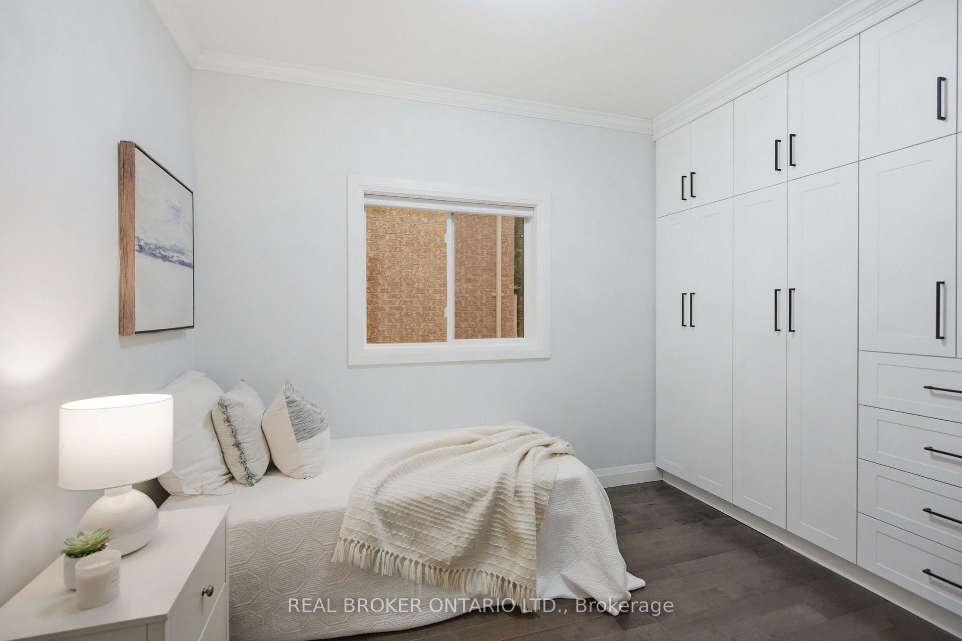 Photo 23 of 126 Second Avenue, Uxbridge — HOMEH