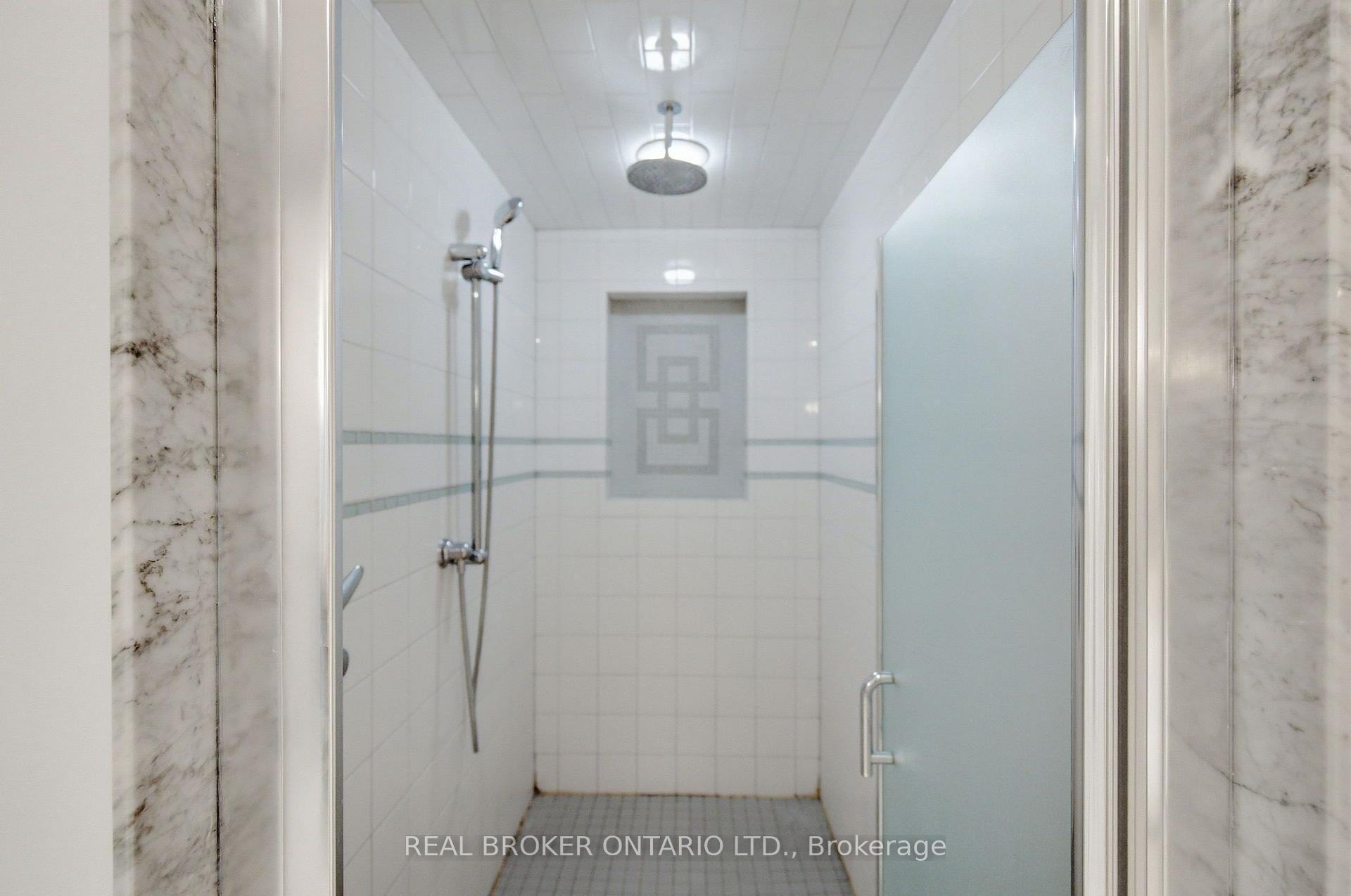 Photo 37 of 126 Second Avenue, Uxbridge — HOMEH