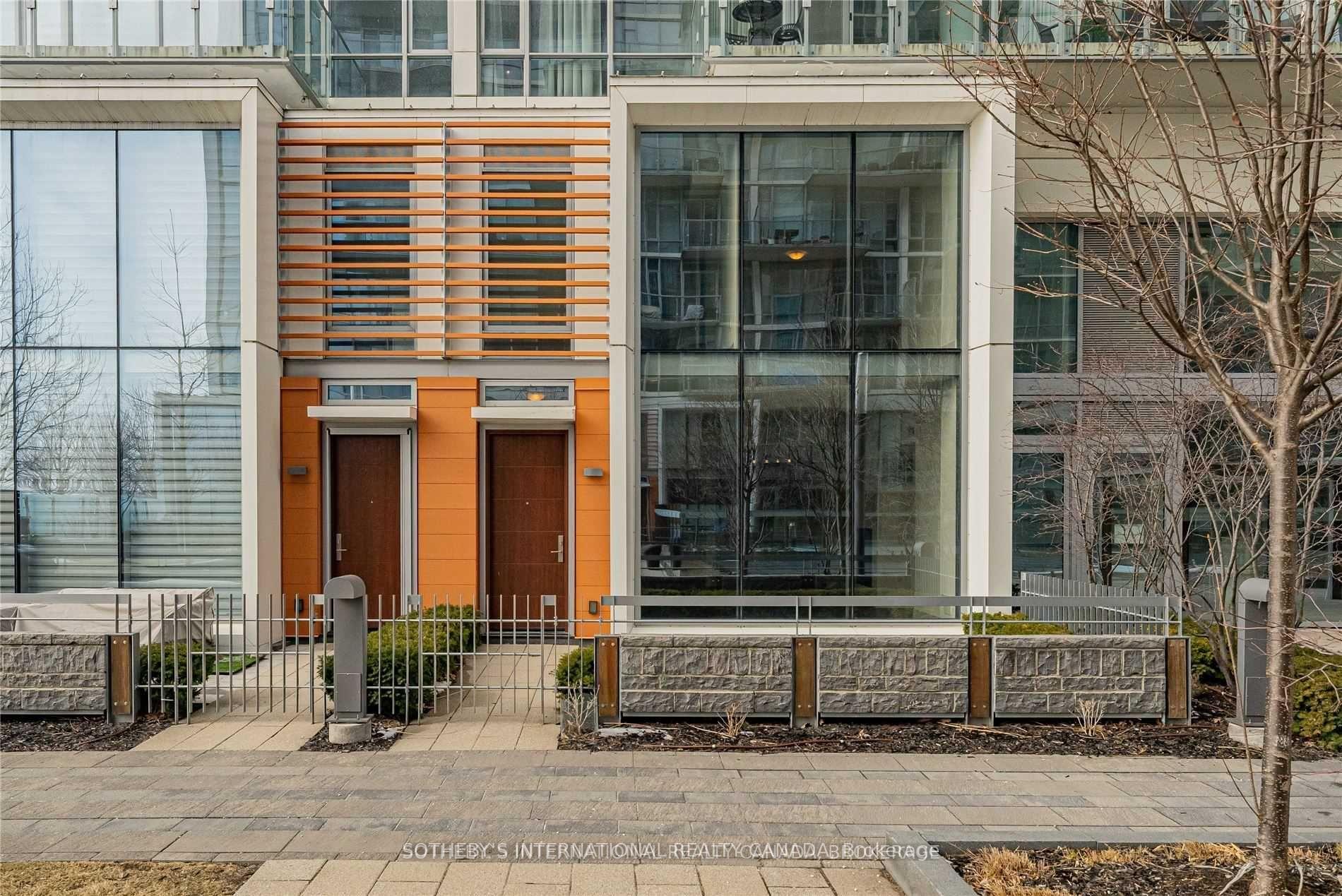 Photo 1 of Unit TH-113, 29 Queens Quay, Toronto, Waterfront Communities — HOMEH