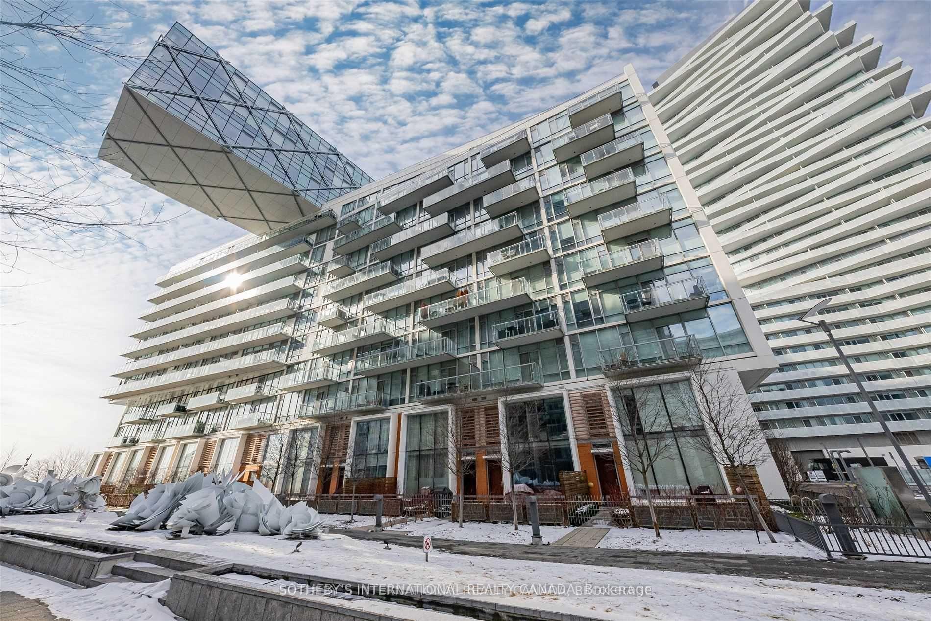 Photo 4 of Unit TH-113, 29 Queens Quay, Toronto, Waterfront Communities — HOMEH