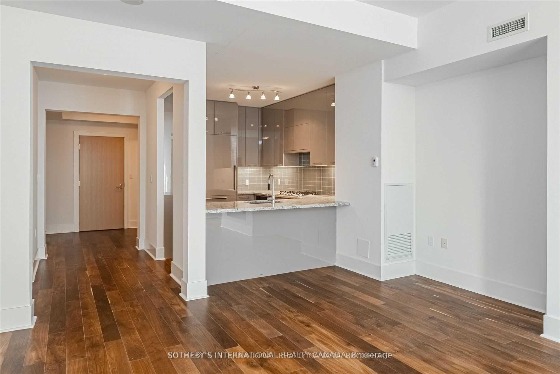 Photo 12 of Unit TH-113, 29 Queens Quay, Toronto, Waterfront Communities — HOMEH