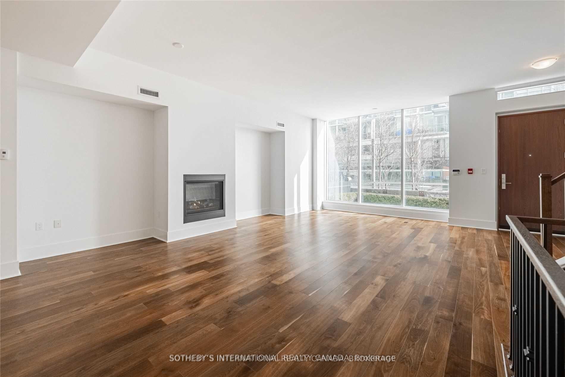 Photo 13 of Unit TH-113, 29 Queens Quay, Toronto, Waterfront Communities — HOMEH