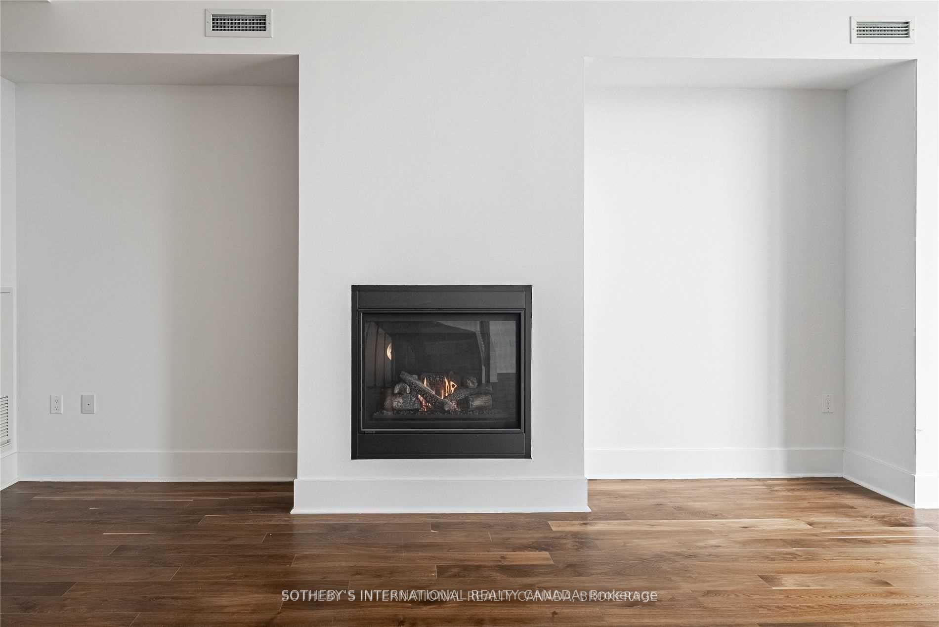 Photo 14 of Unit TH-113, 29 Queens Quay, Toronto, Waterfront Communities — HOMEH