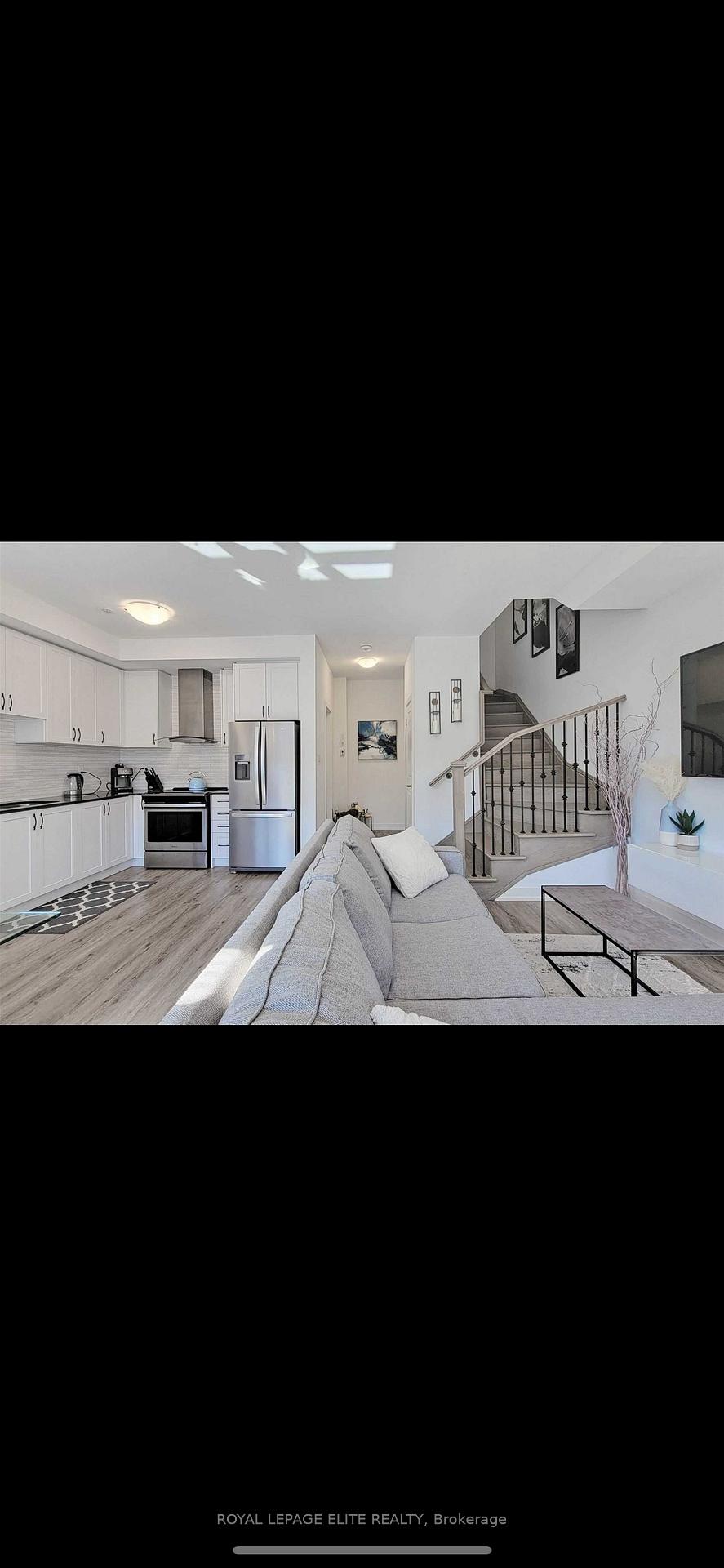 Photo 7 of 14 Hearne Street E, Vaughan, Vaughan Grove — HOMEH