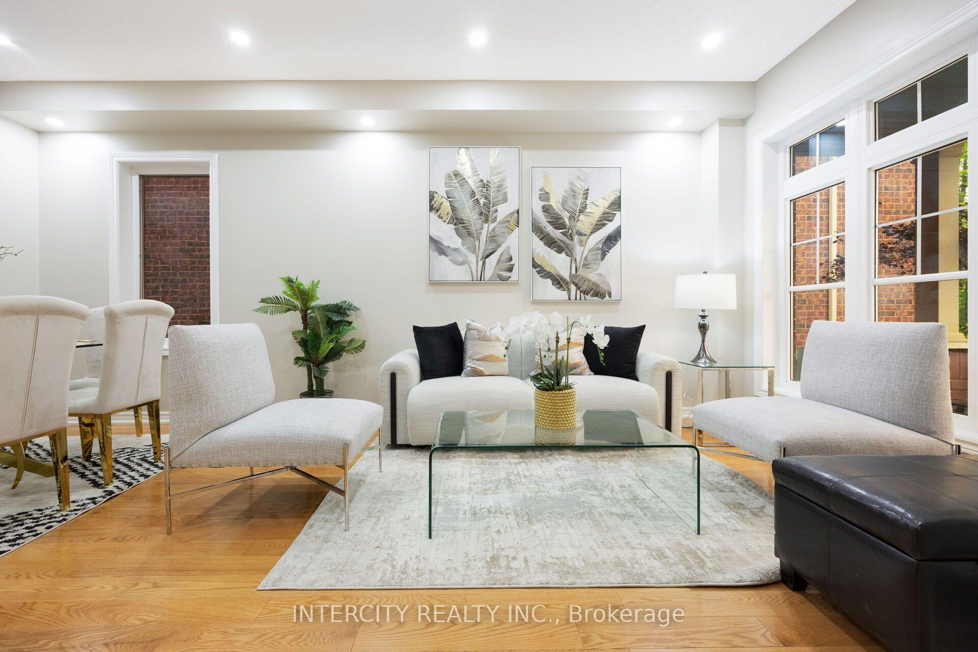 Photo 9 of 162 Holmes Crescent, Milton, Scott — HOMEH
