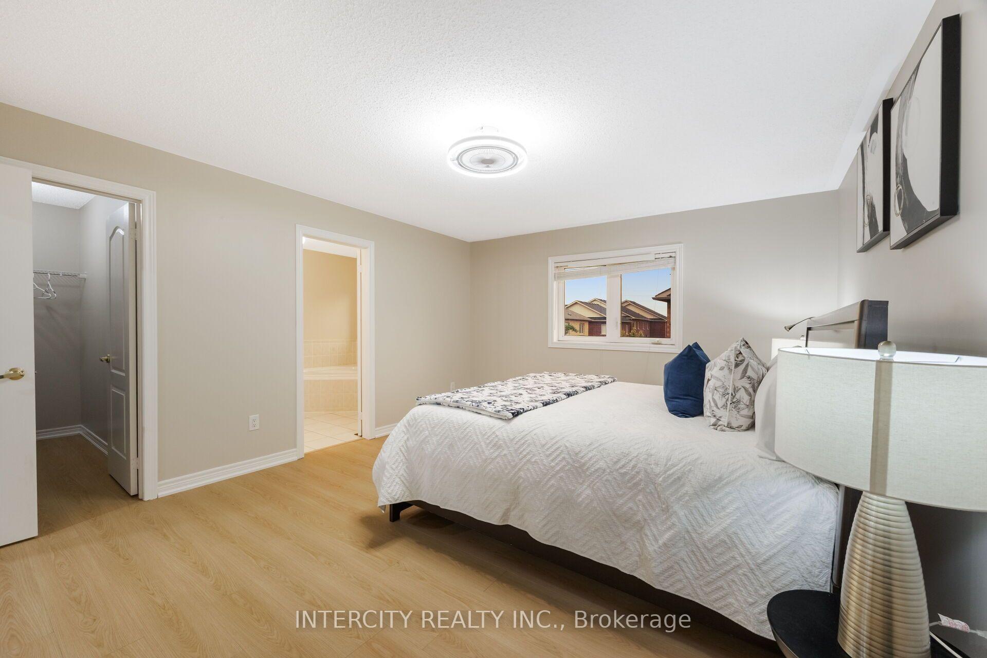 Photo 28 of 162 Holmes Crescent, Milton, Scott — HOMEH