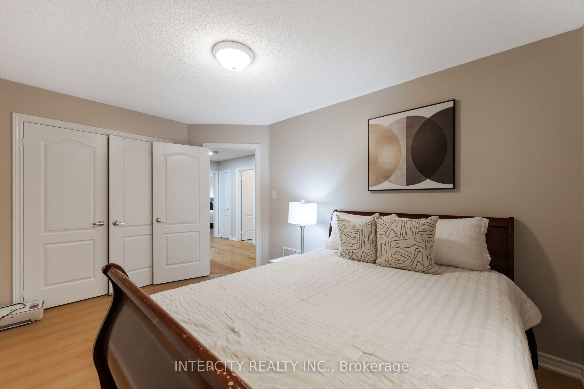 Photo 36 of 162 Holmes Crescent, Milton, Scott — HOMEH