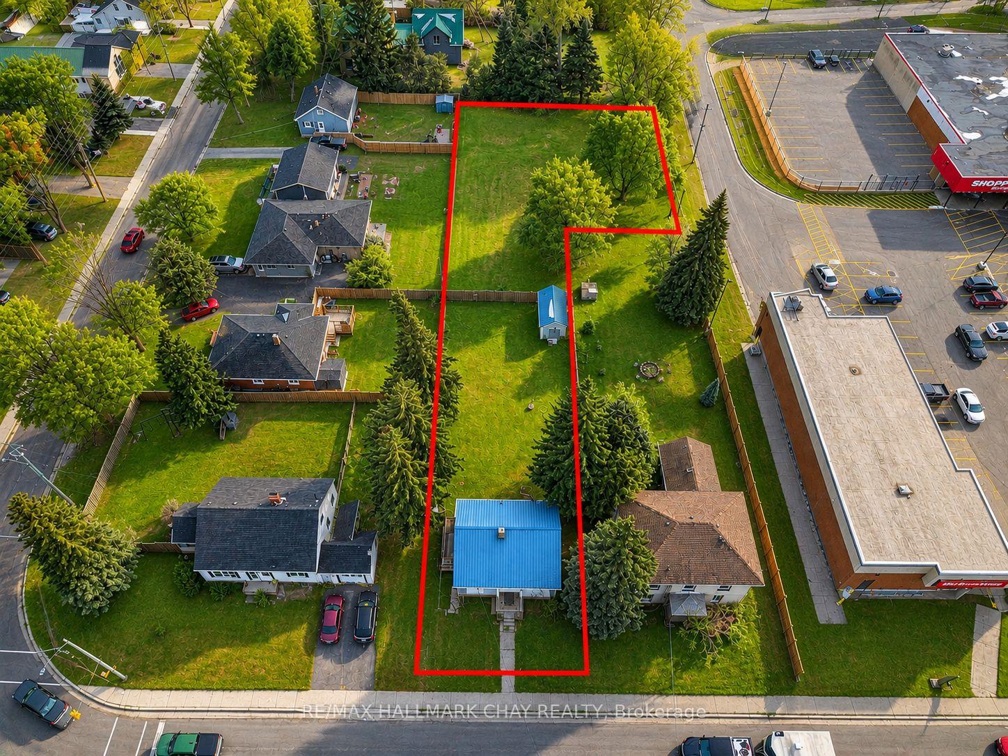 Photo 1 of 415 Main Street N, Wellington North, Mount Forest — HOMEH