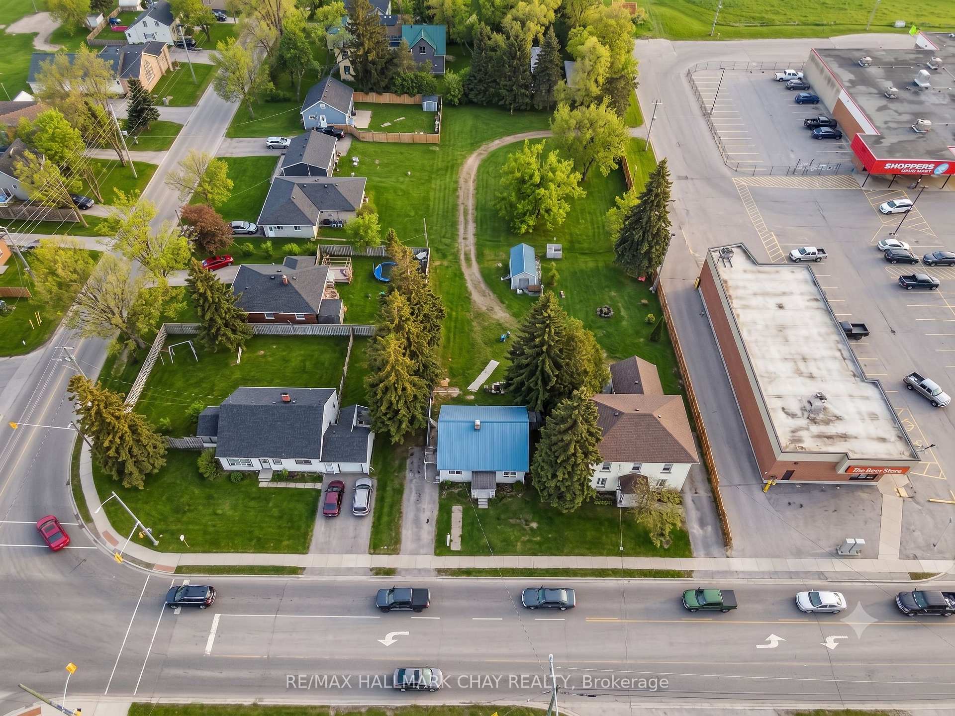 Photo 7 of 415 Main Street N, Wellington North, Mount Forest — HOMEH