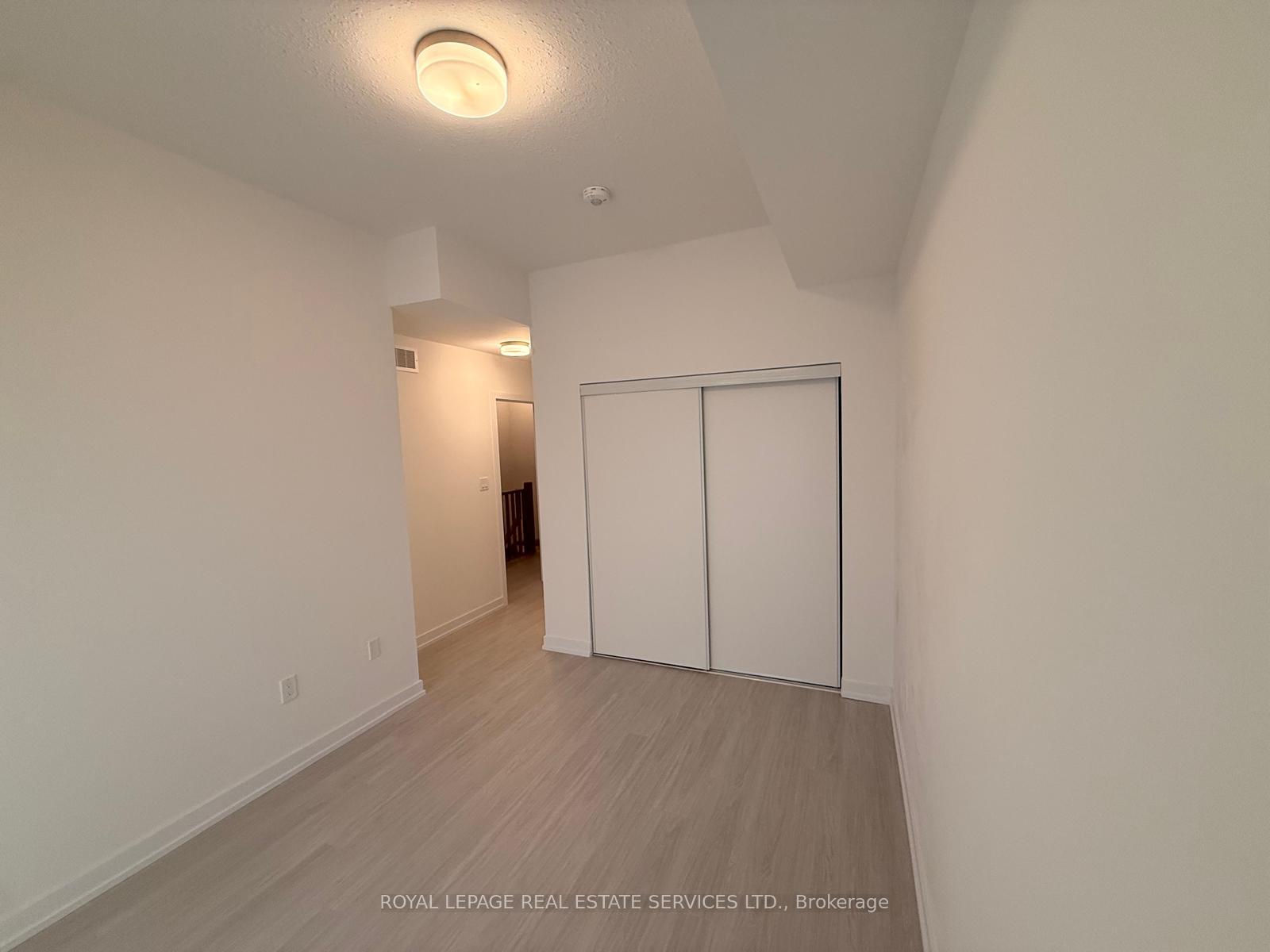 Photo 16 of Unit 320, P6-25 Palace Street, Kitchener, Laurentian Hills — HOMEH