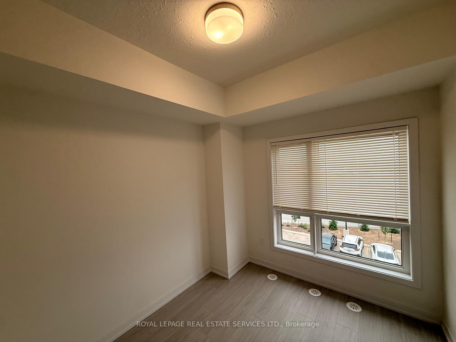 Photo 17 of Unit 320, P6-25 Palace Street, Kitchener, Laurentian Hills — HOMEH