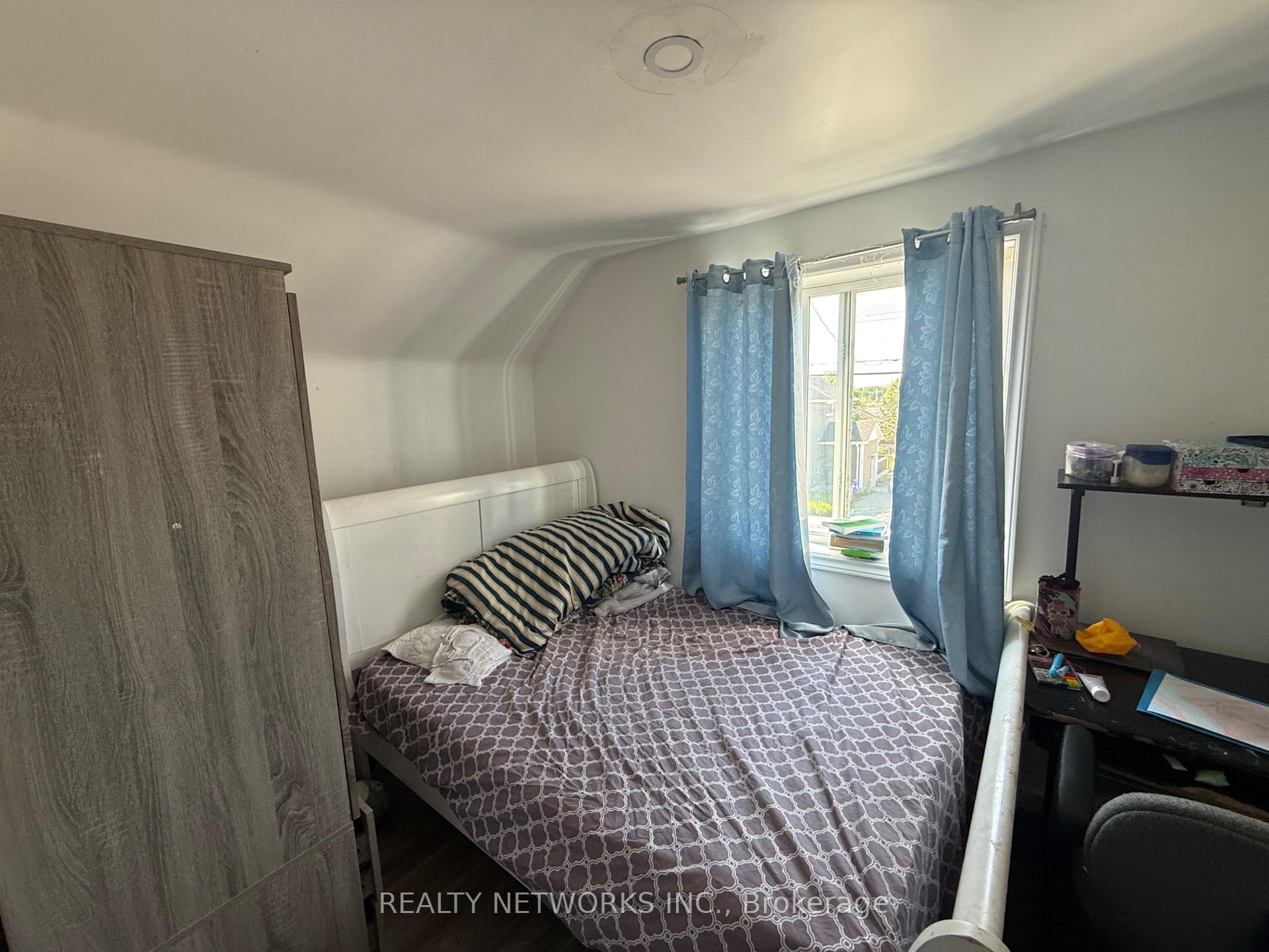 Photo 10 of 30 Golden Avenue, Timmins, TM - Outside East — HOMEH