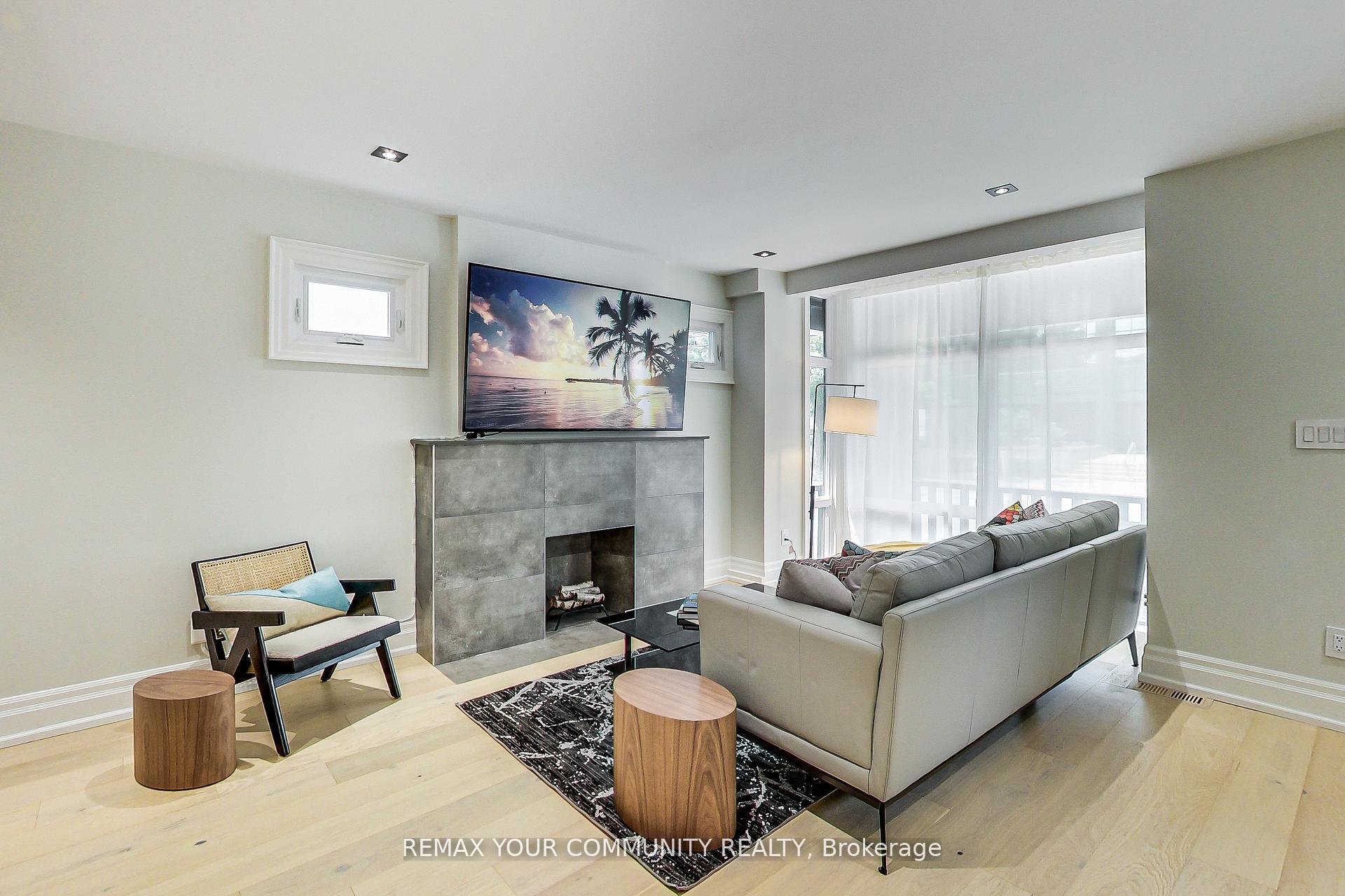 Photo 2 of 47 Soudan Avenue, Toronto, Mount Pleasant West — HOMEH
