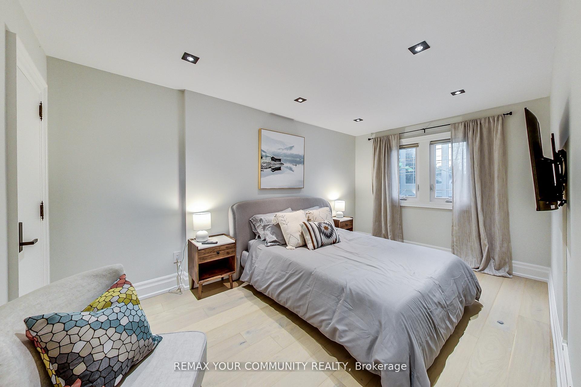 Photo 22 of 47 Soudan Avenue, Toronto, Mount Pleasant West — HOMEH