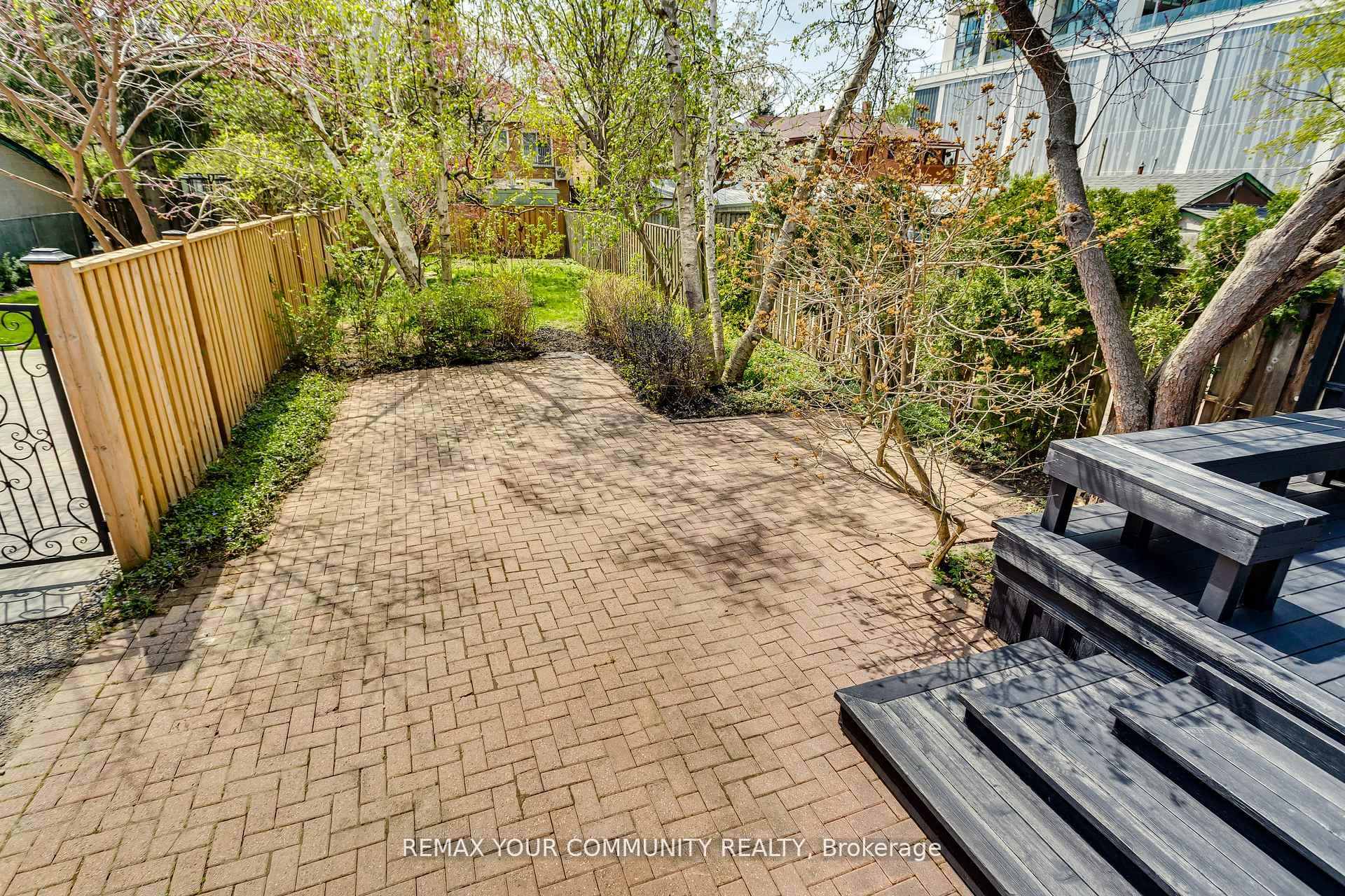 Photo 35 of 47 Soudan Avenue, Toronto, Mount Pleasant West — HOMEH