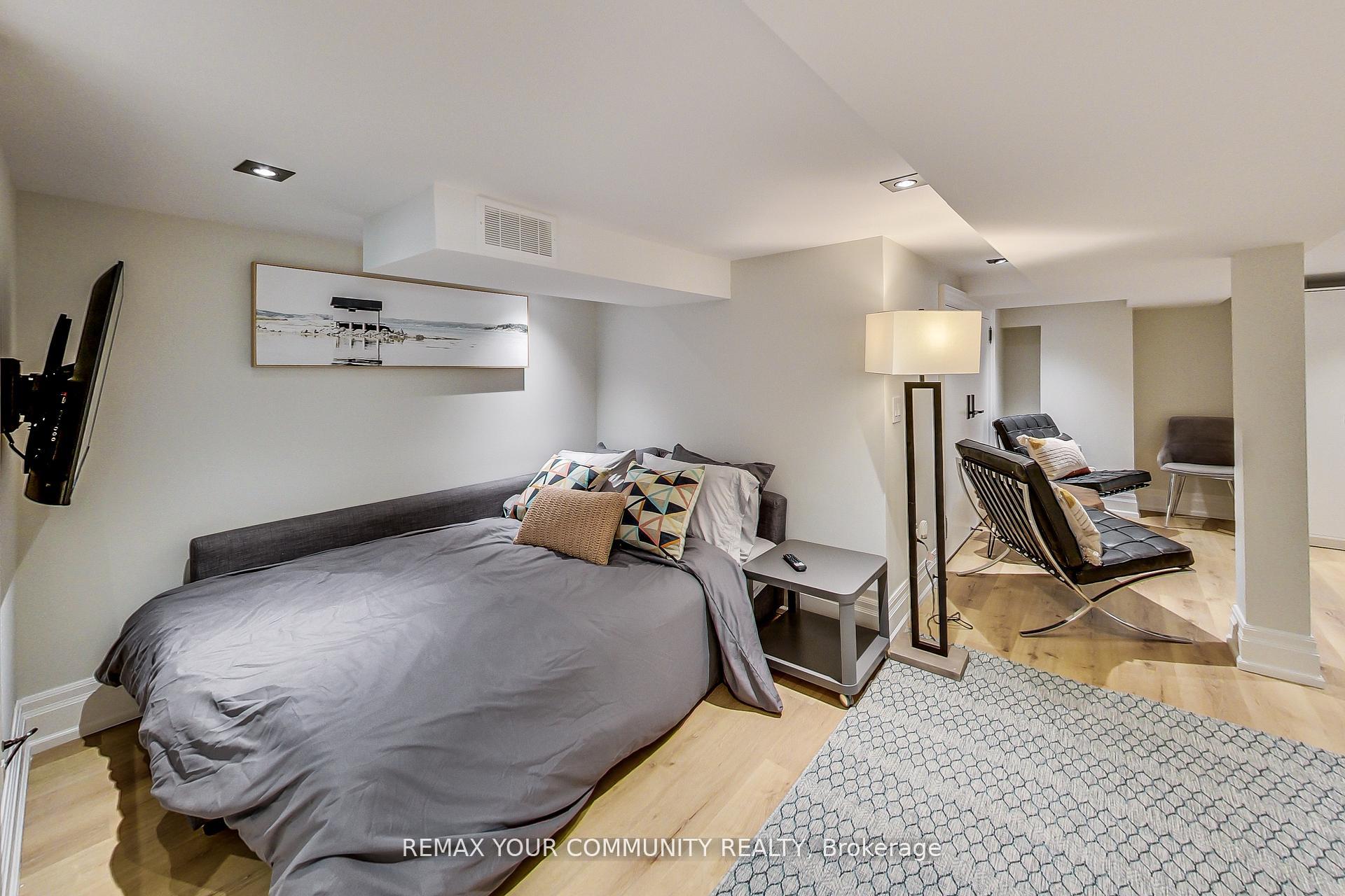 Photo 40 of 47 Soudan Avenue, Toronto, Mount Pleasant West — HOMEH
