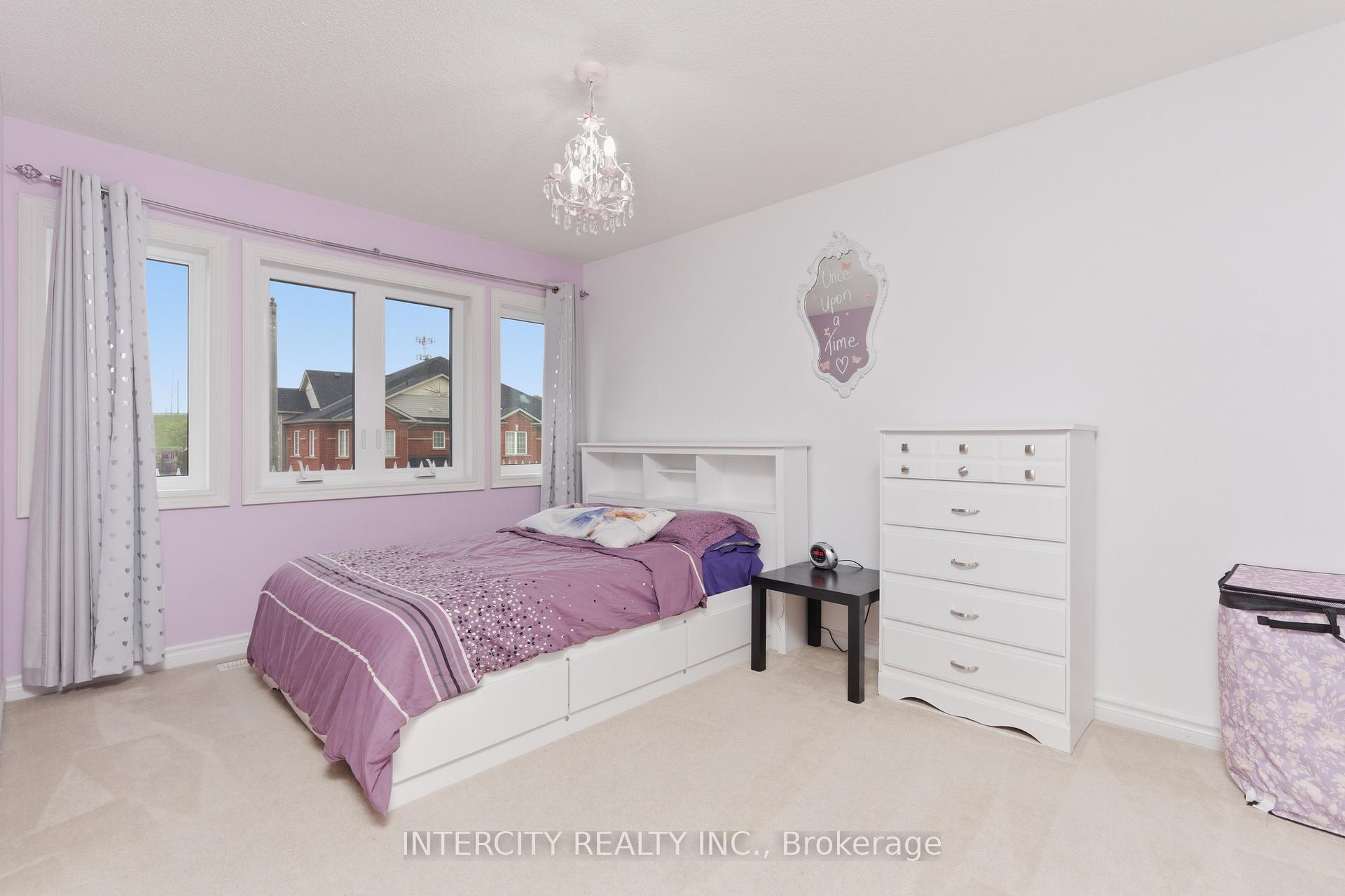 Photo 22 of 111 Fandango Drive, Brampton, Credit Valley — HOMEH