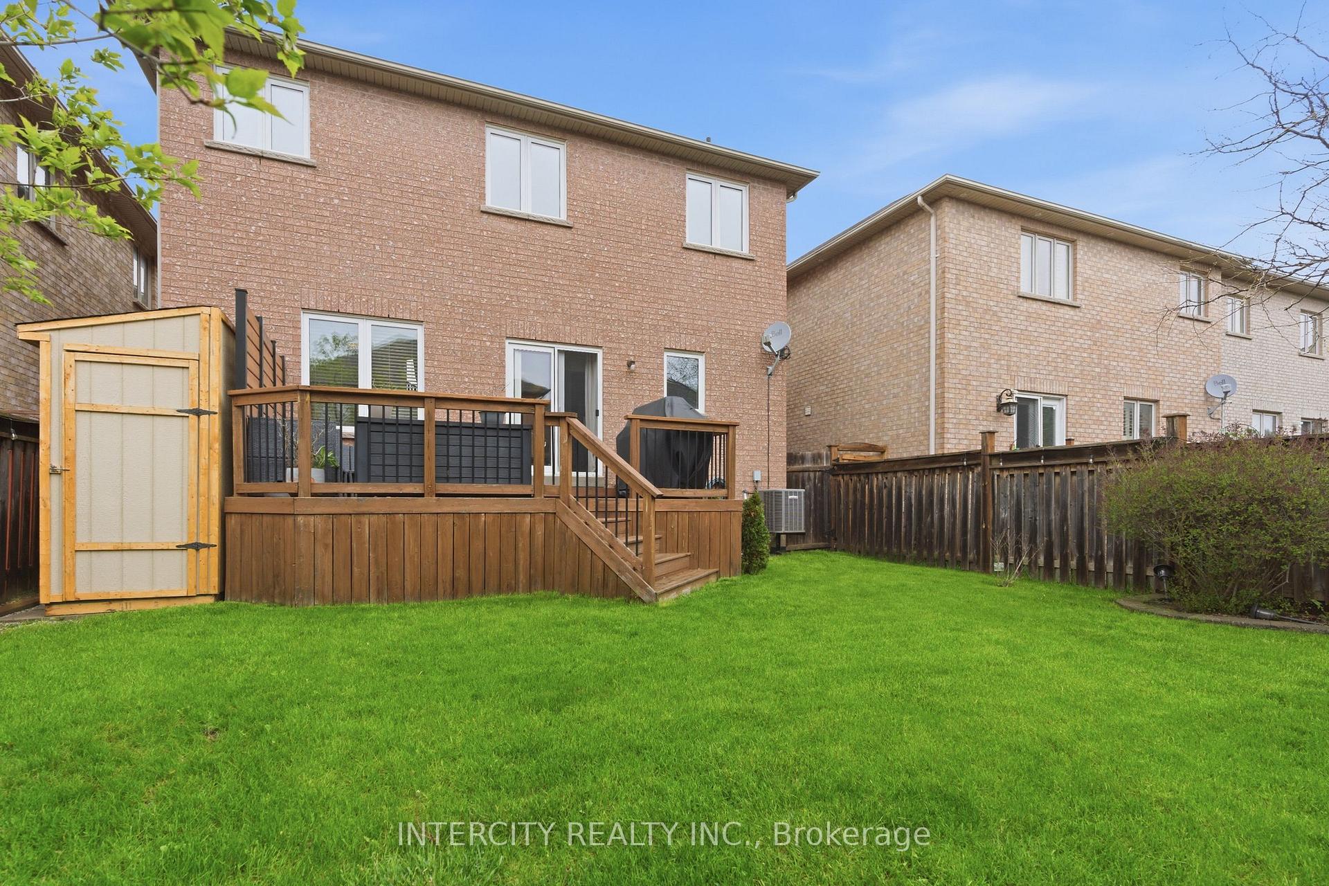 Photo 36 of 111 Fandango Drive, Brampton, Credit Valley — HOMEH