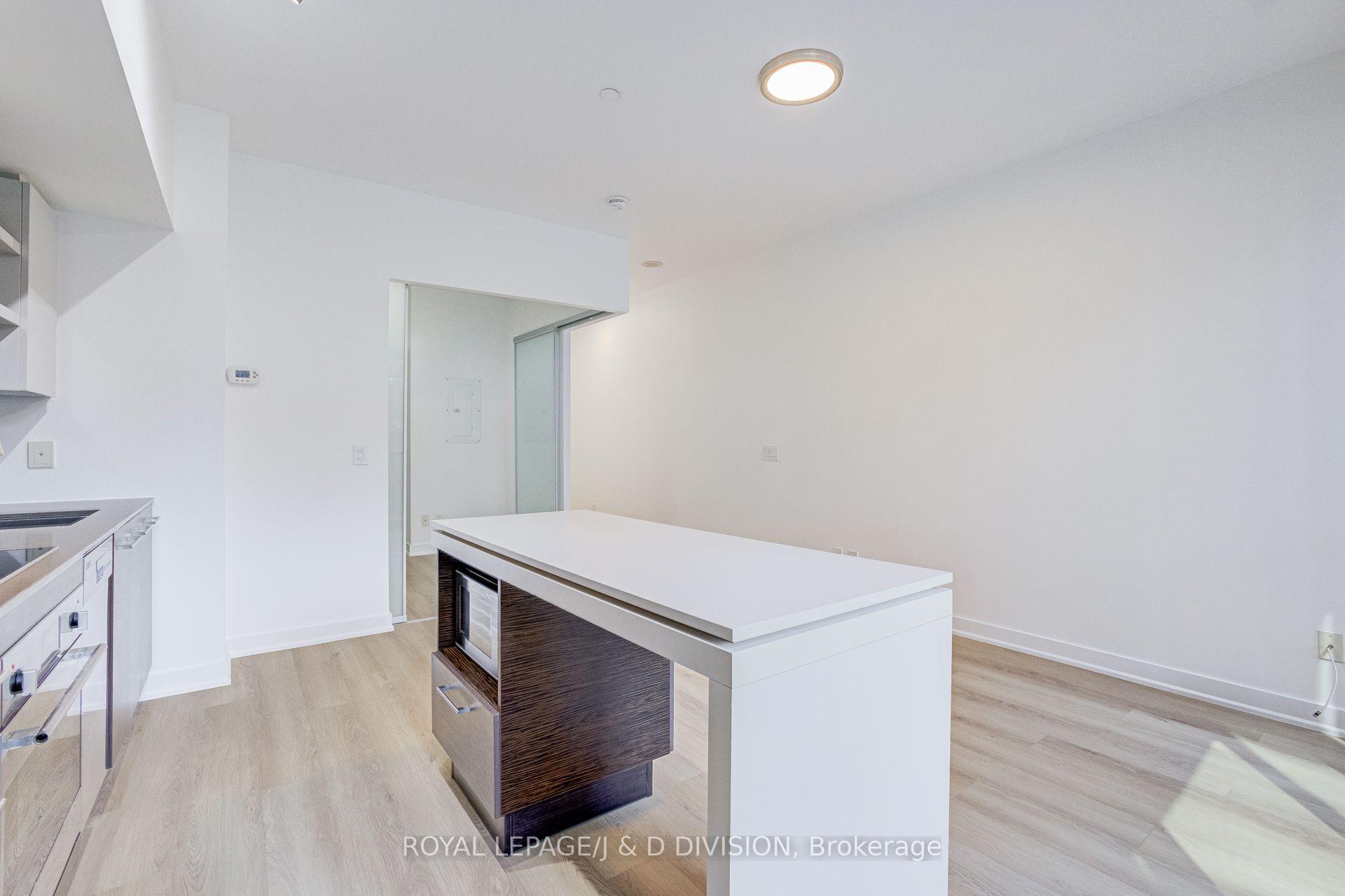 Photo 9 of Unit 435, 1030 King Street W, Toronto, Niagara — HOMEH