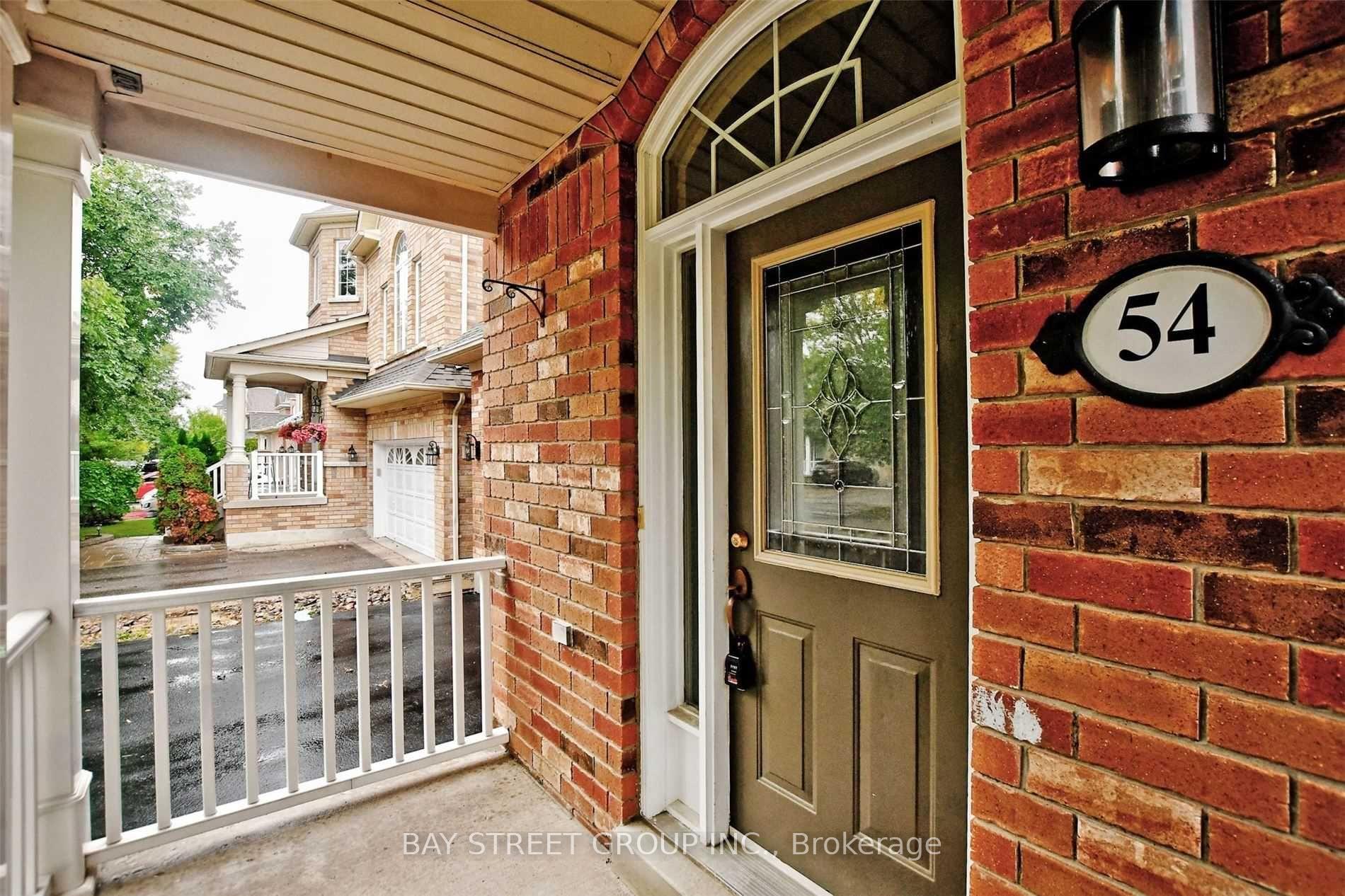 Photo 2 of 54 Earl Stewart Drive, Aurora, Bayview Wellington — HOMEH