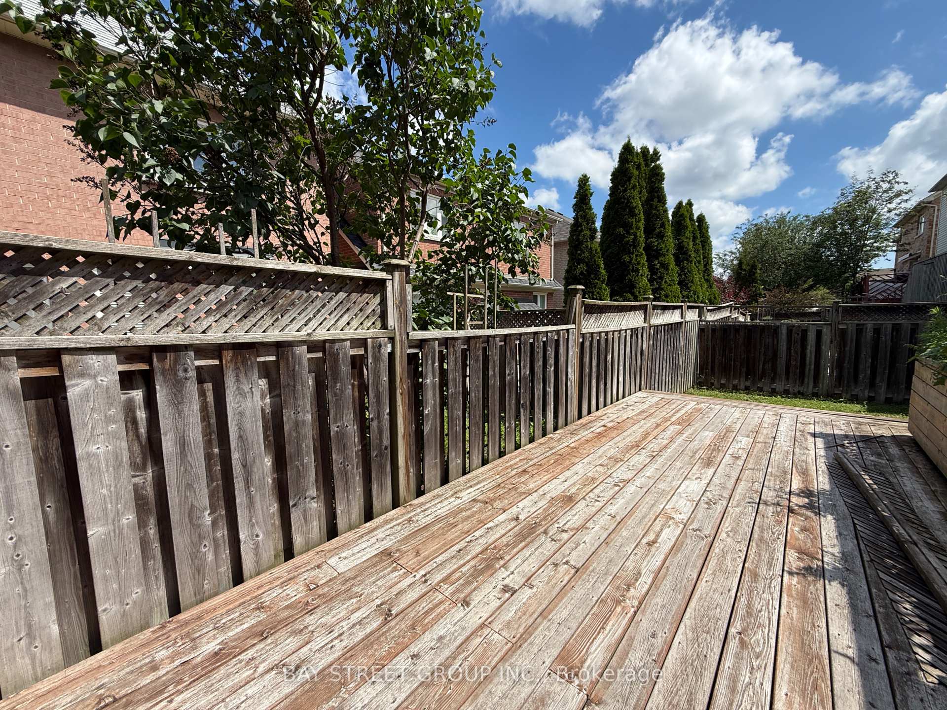 Photo 23 of 54 Earl Stewart Drive, Aurora, Bayview Wellington — HOMEH