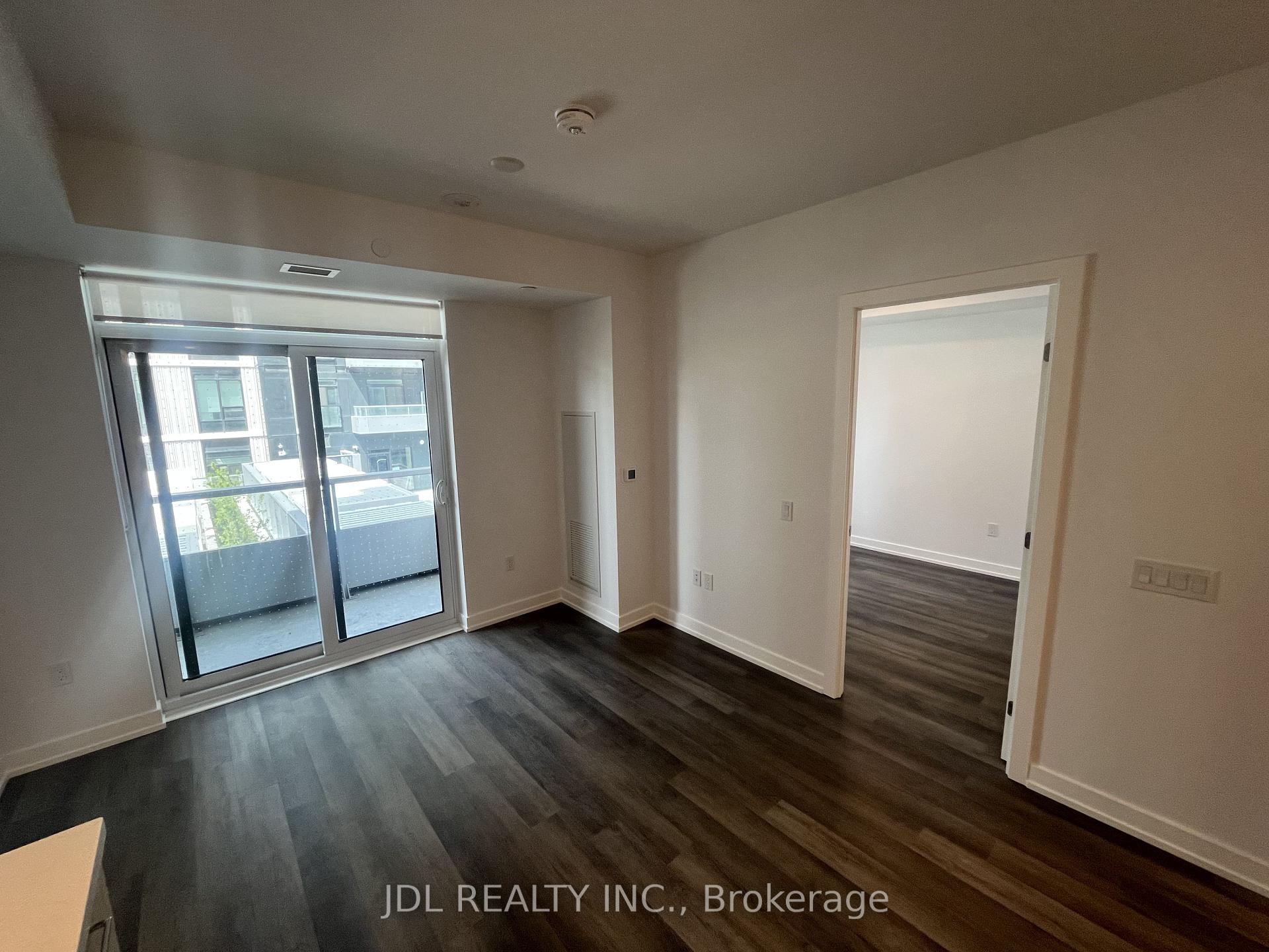 Photo 5 of 21 Meadowdale Road, Vaughan, Vaughan Corporate Centre — HOMEH