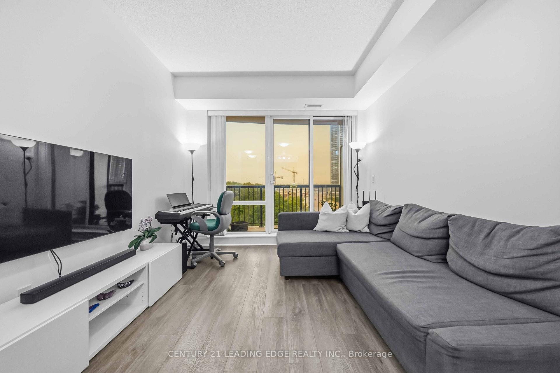 Photo 9 of Unit 405, 151 Upper Duke Crescent, Markham, Unionville — HOMEH