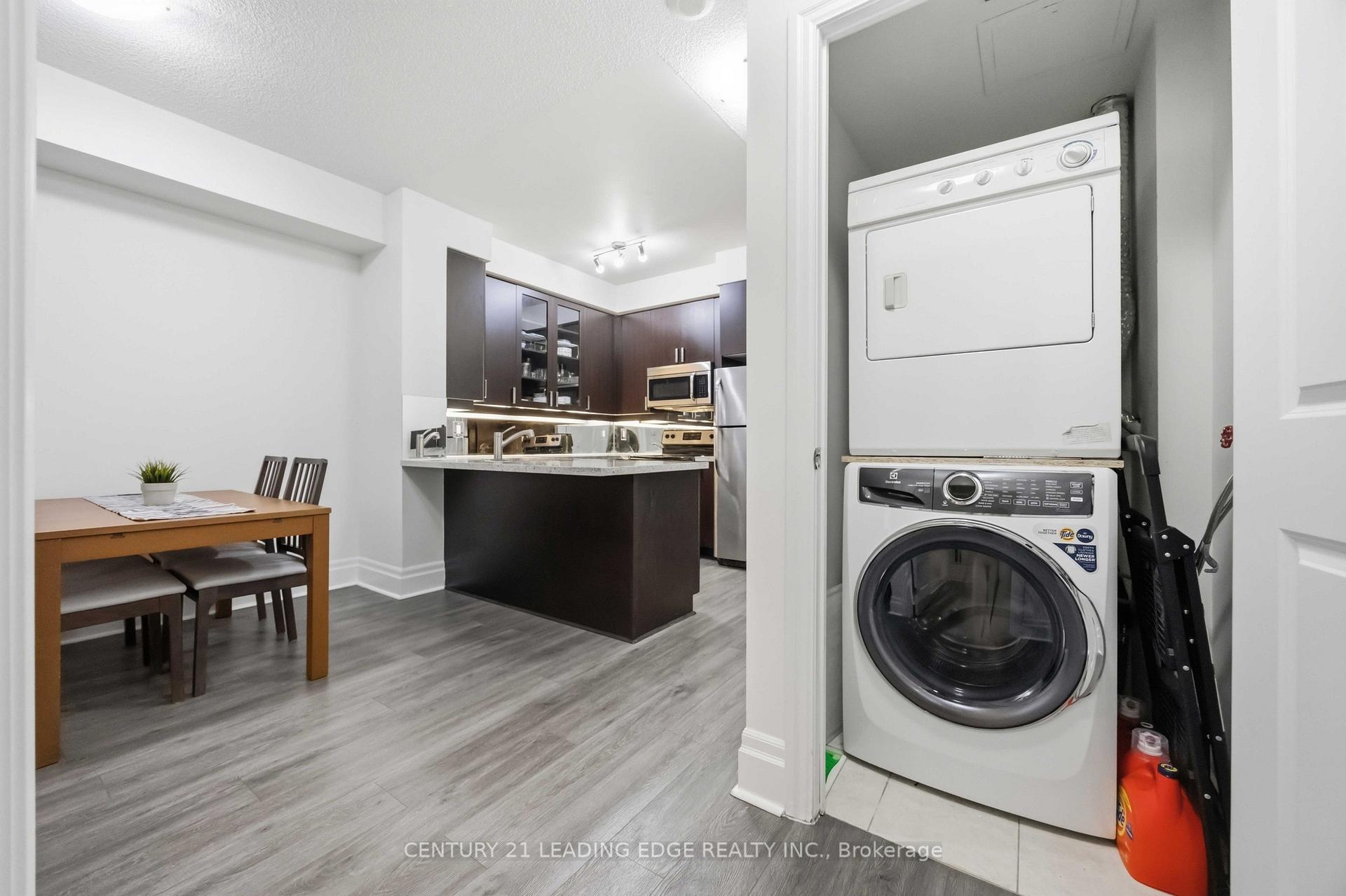 Photo 23 of Unit 405, 151 Upper Duke Crescent, Markham, Unionville — HOMEH