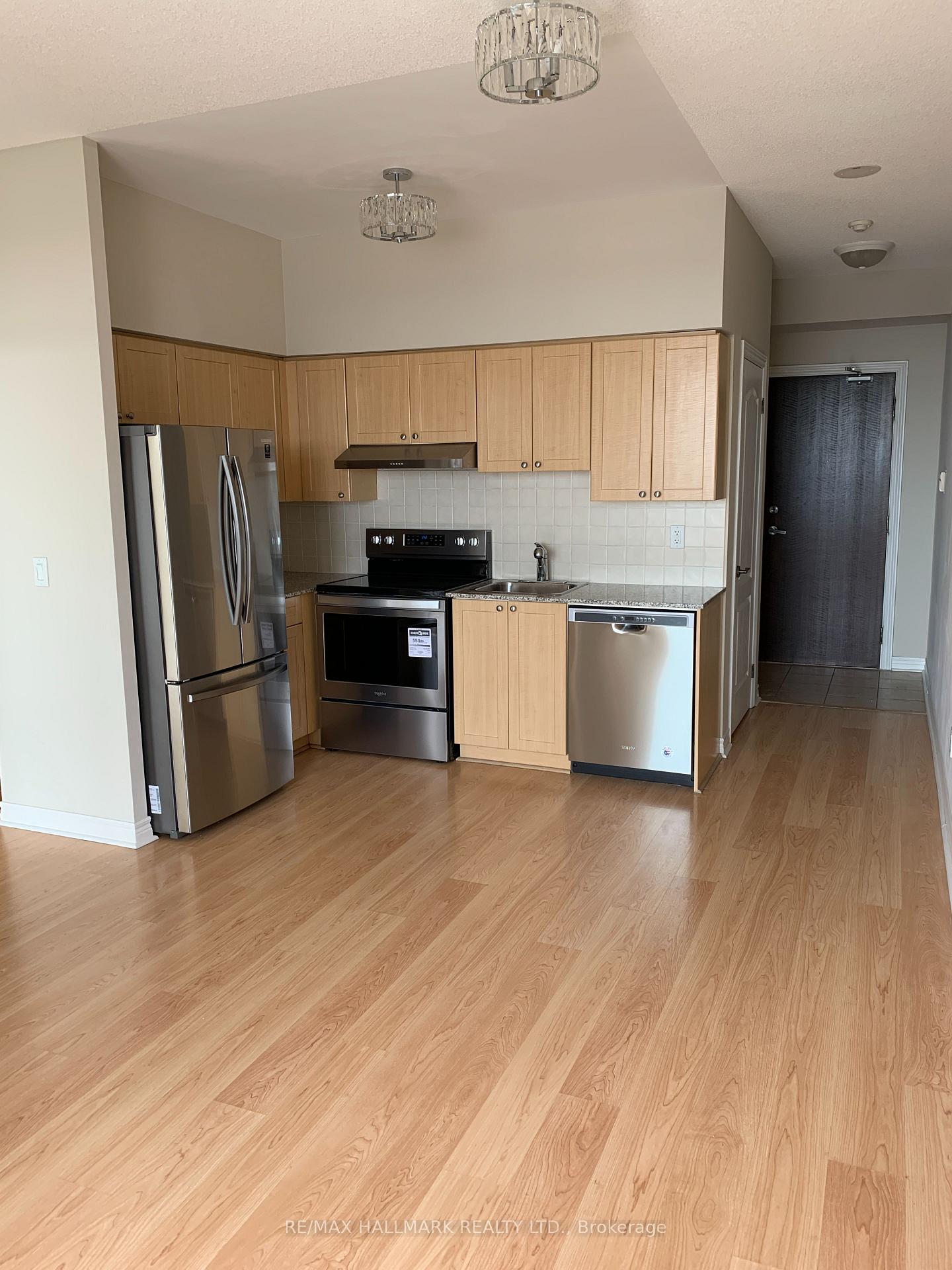 Photo 4 of Unit 1601, 15 North Park Road, Vaughan, Beverley Glen — HOMEH