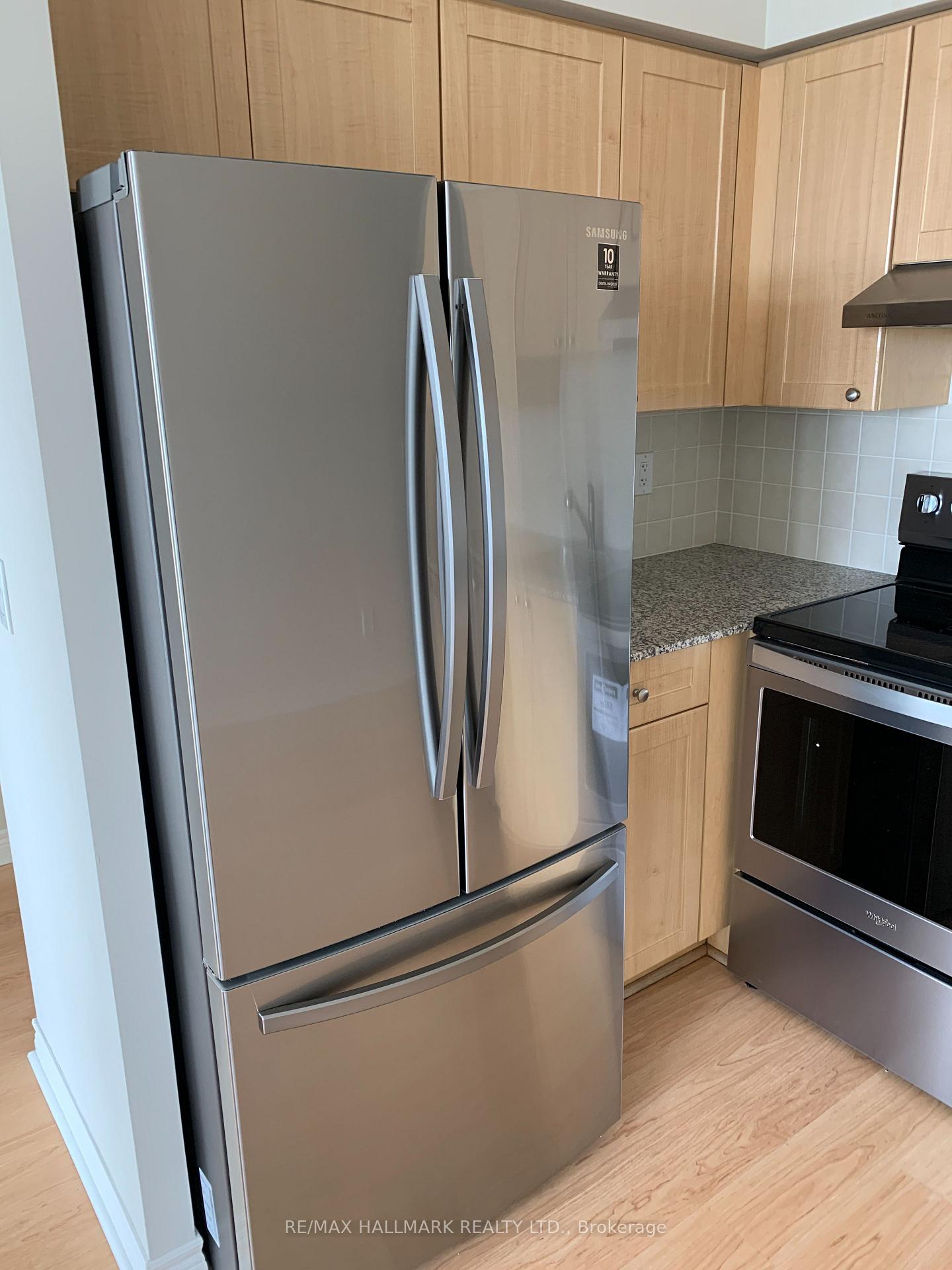 Photo 6 of Unit 1601, 15 North Park Road, Vaughan, Beverley Glen — HOMEH