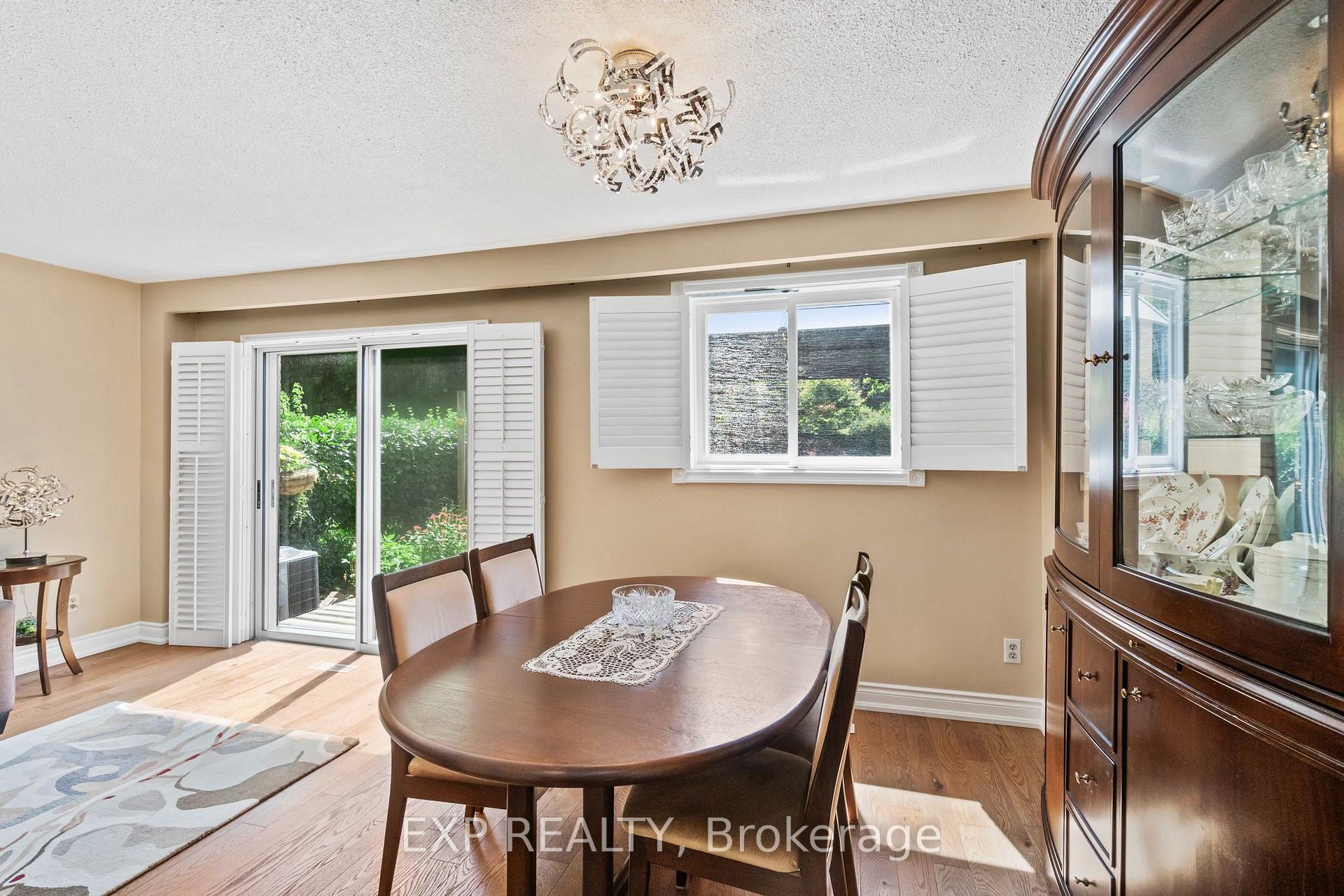 Photo 10 of 171 Simonston Boulevard, Markham, German Mills — HOMEH