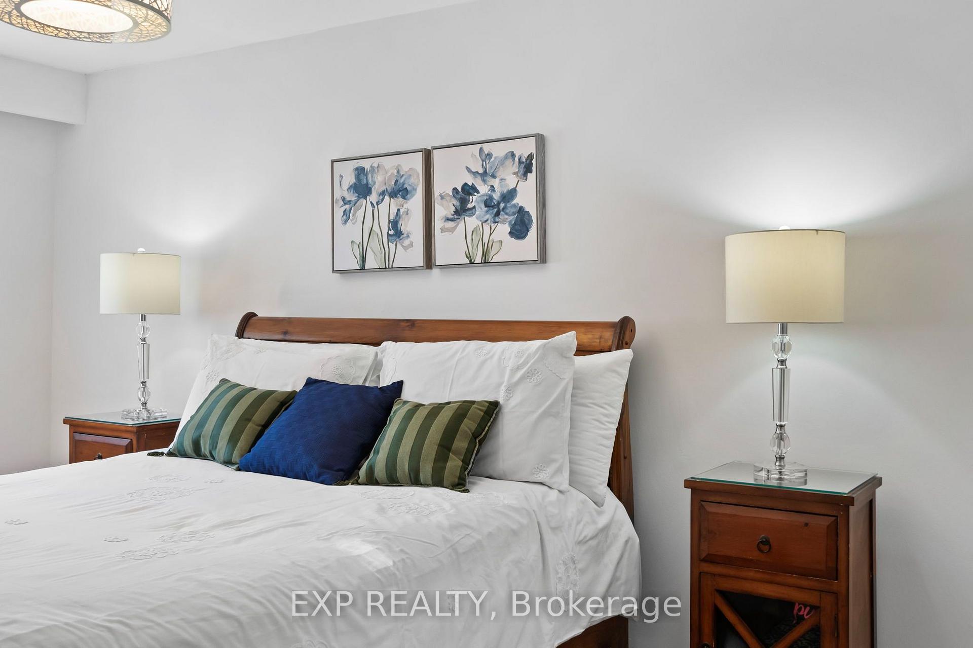 Photo 24 of 171 Simonston Boulevard, Markham, German Mills — HOMEH