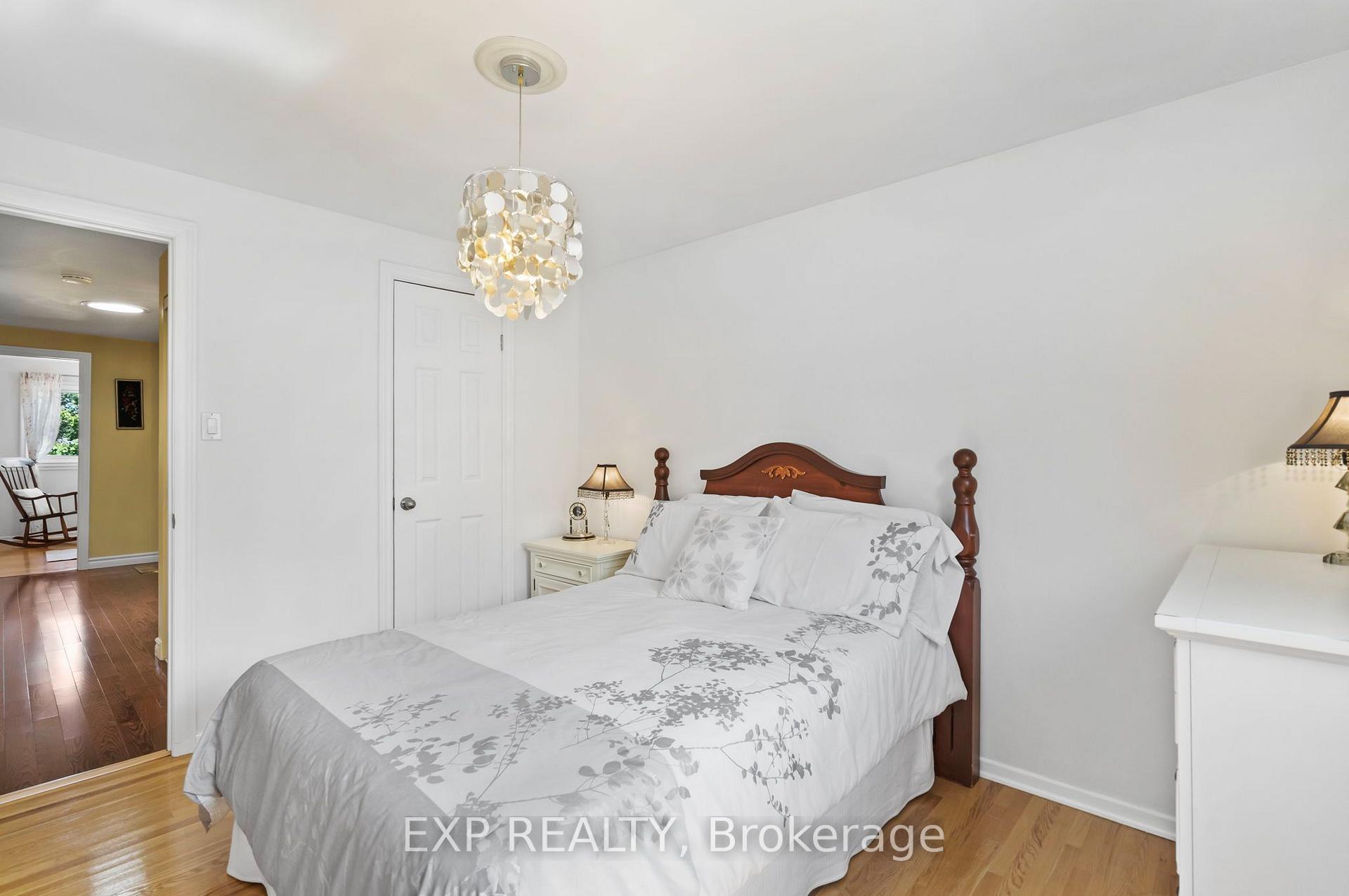 Photo 29 of 171 Simonston Boulevard, Markham, German Mills — HOMEH