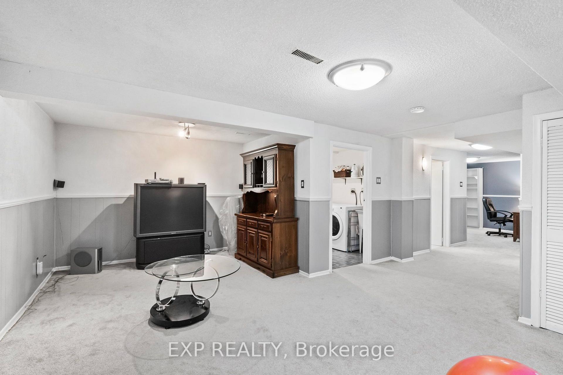 Photo 36 of 171 Simonston Boulevard, Markham, German Mills — HOMEH