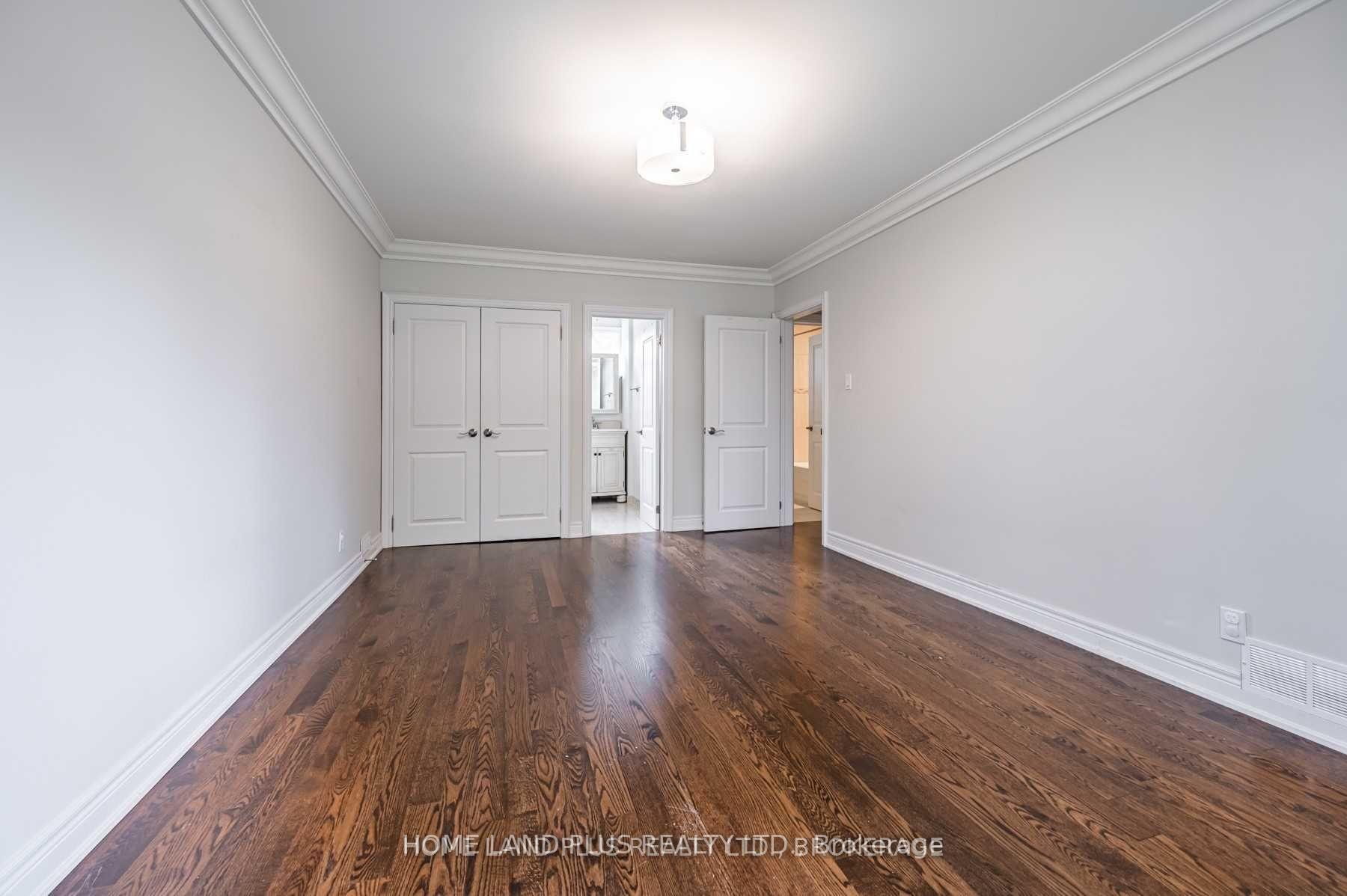 Photo 20 of 66 Munro Boulevard, North York, St. Andrew-Windfields — HOMEH