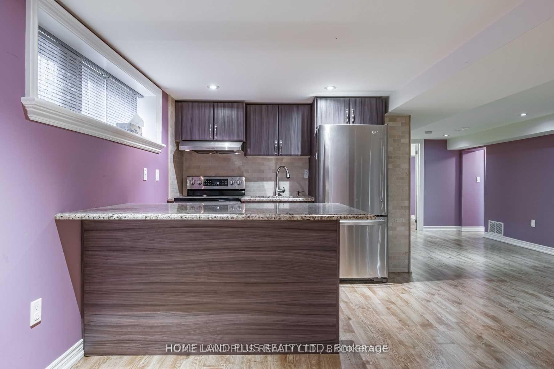 Photo 25 of 66 Munro Boulevard, North York, St. Andrew-Windfields — HOMEH