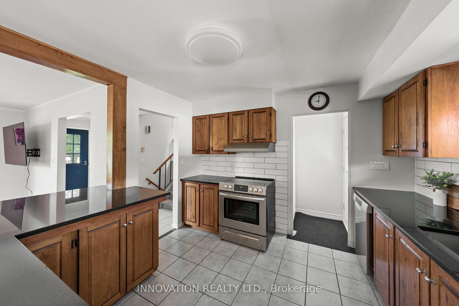 Photo 3 of 658 Kitley 3 Line, Elizabethtown-Kitley, Elizabethtown Kitley (Old K.) Twp — HOMEH