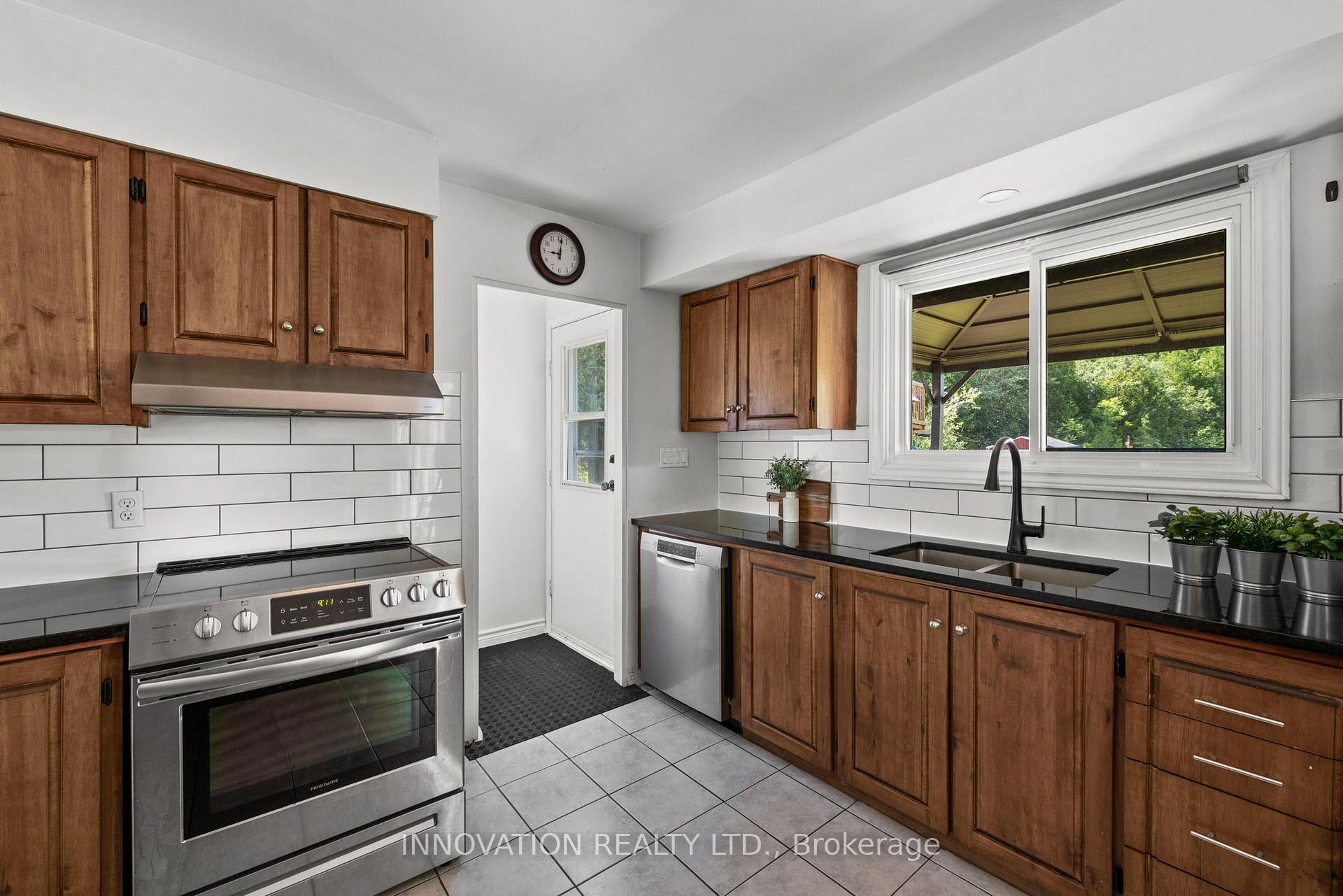 Photo 14 of 658 Kitley 3 Line, Elizabethtown-Kitley, Elizabethtown Kitley (Old K.) Twp — HOMEH