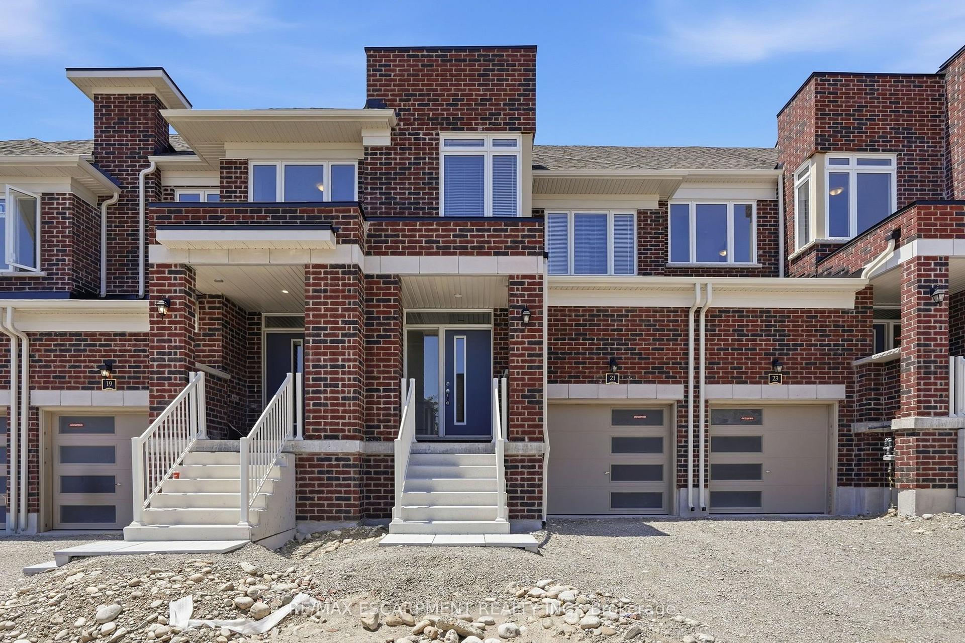 Photo 1 of 21 Chapman Road, Brant, Paris — HOMEH