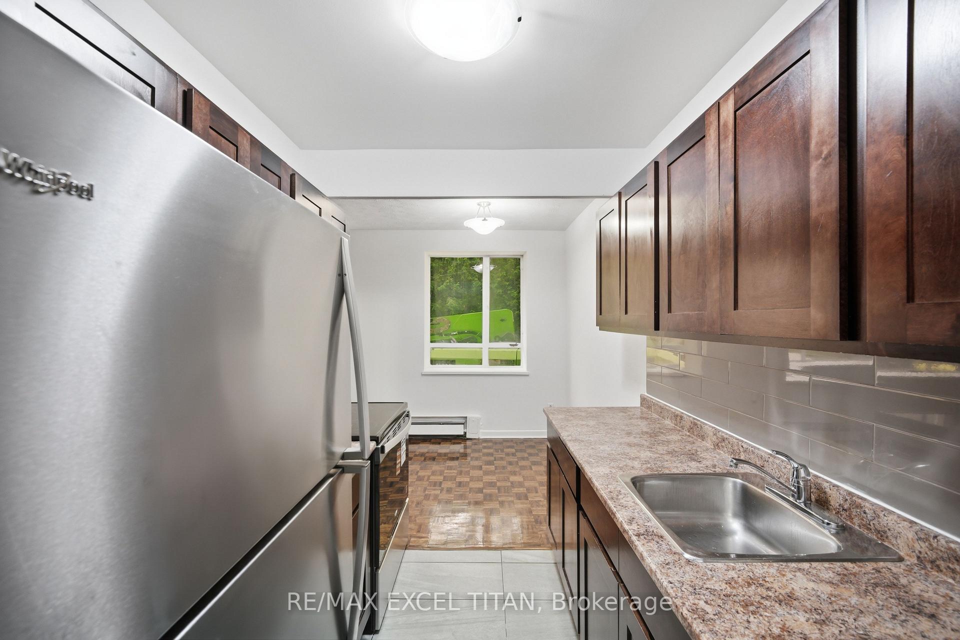Photo 16 of Unit 108, 2895 Bathurst Street, Toronto, Bedford Park-Nortown — HOMEH