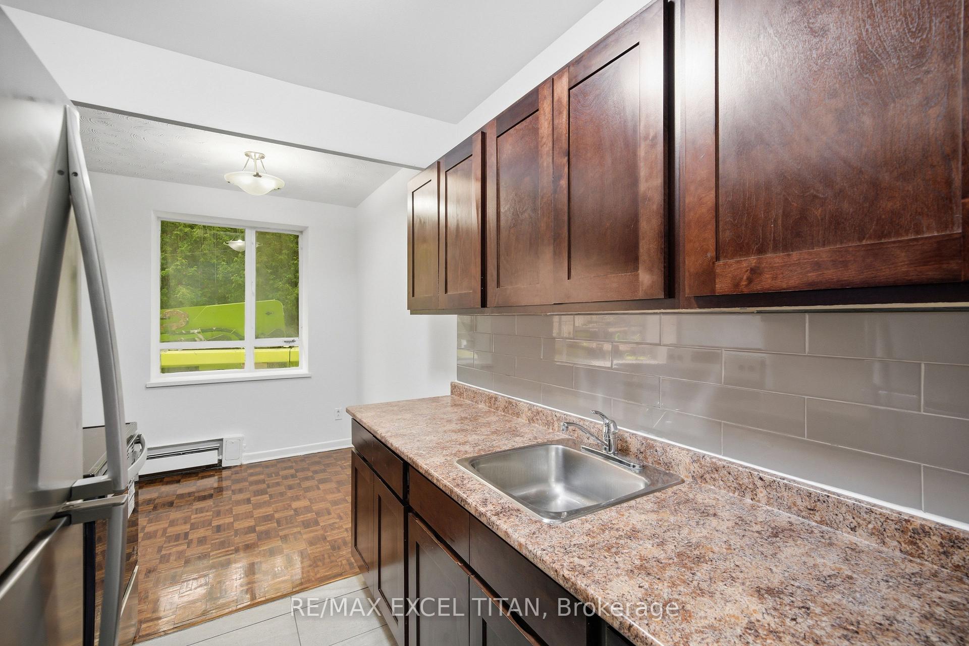 Photo 17 of Unit 108, 2895 Bathurst Street, Toronto, Bedford Park-Nortown — HOMEH